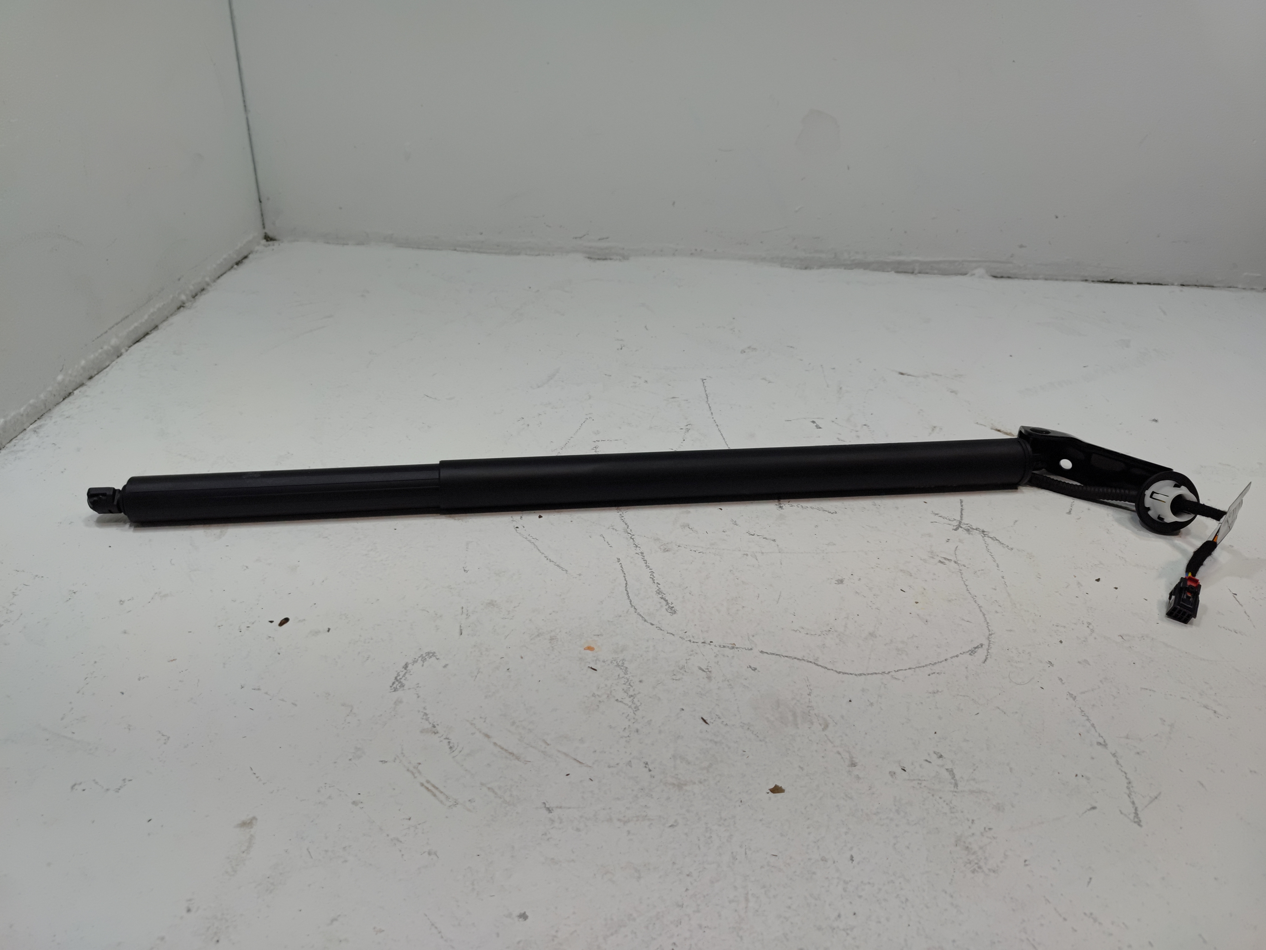 2024 Buick Envista Rear Driver Side Power Liftgate Lift Support Cylinder OEM