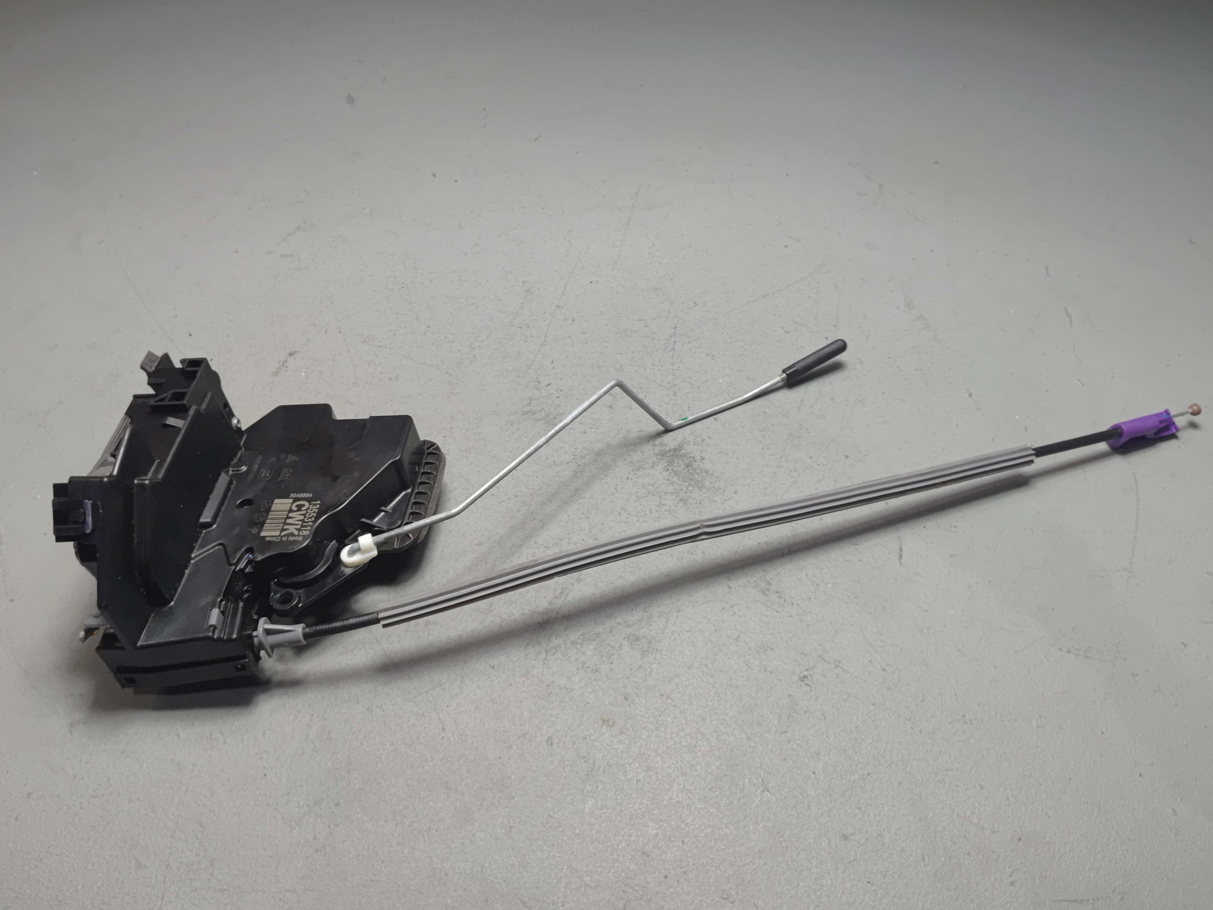 2024 - 2025 BUICK ENVISTA REAR RIGHT SIDE DOOR LOCK LATCH ACTUATOR OEM 13553118