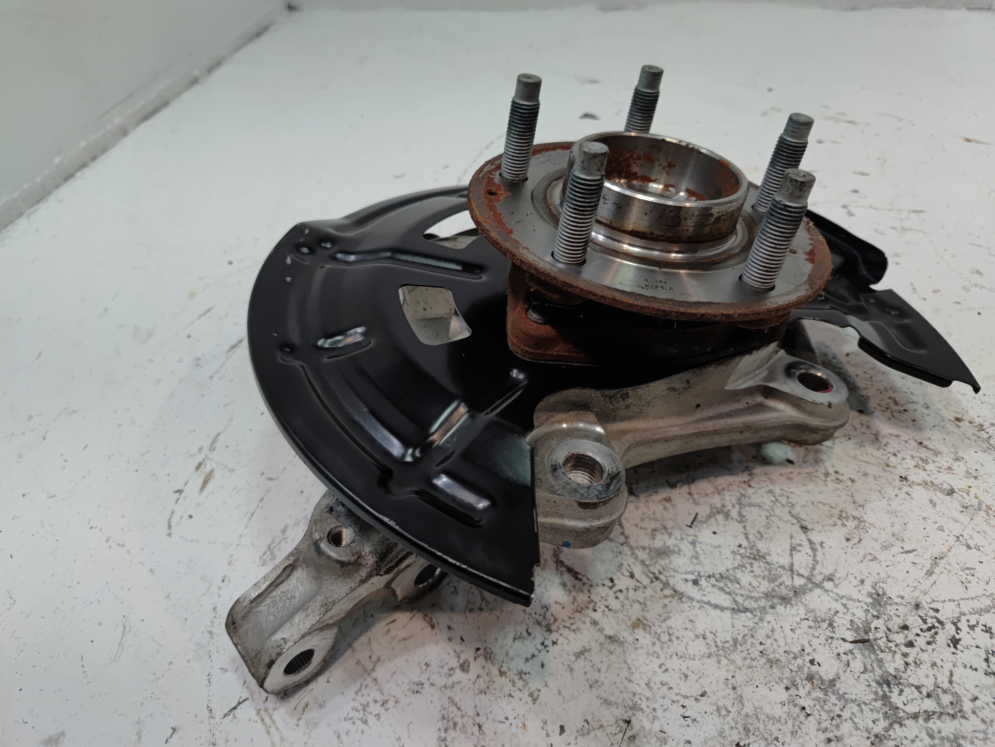2024-2025 BUICK ENVISTA FWD FRONT LEFT DRIVER SIDE SPINDLE KNUCKLE HUB OEM