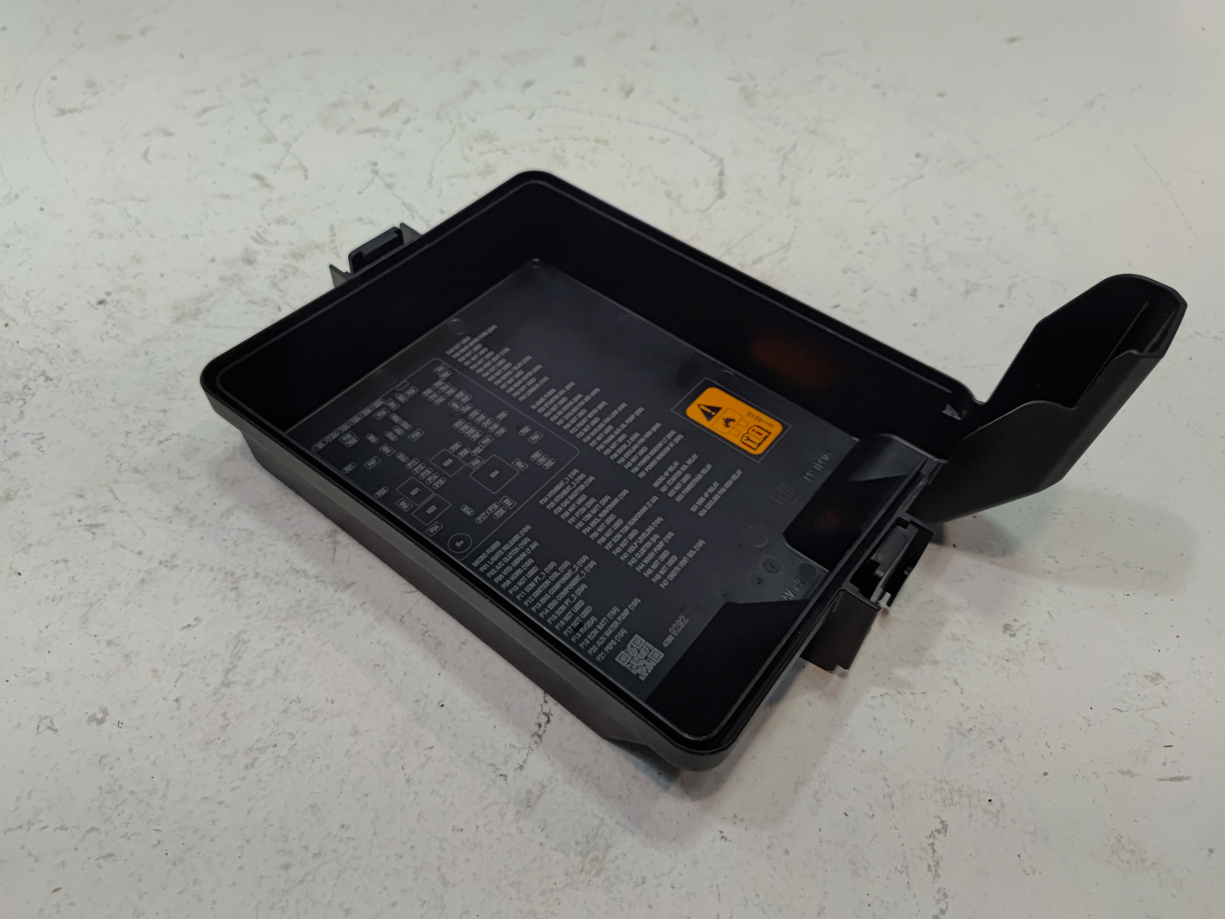 2024-2025 BUICK ENVISTA FRONT RIGHT PASSENGER SIDE DOOR WINDOW GLASS OEM