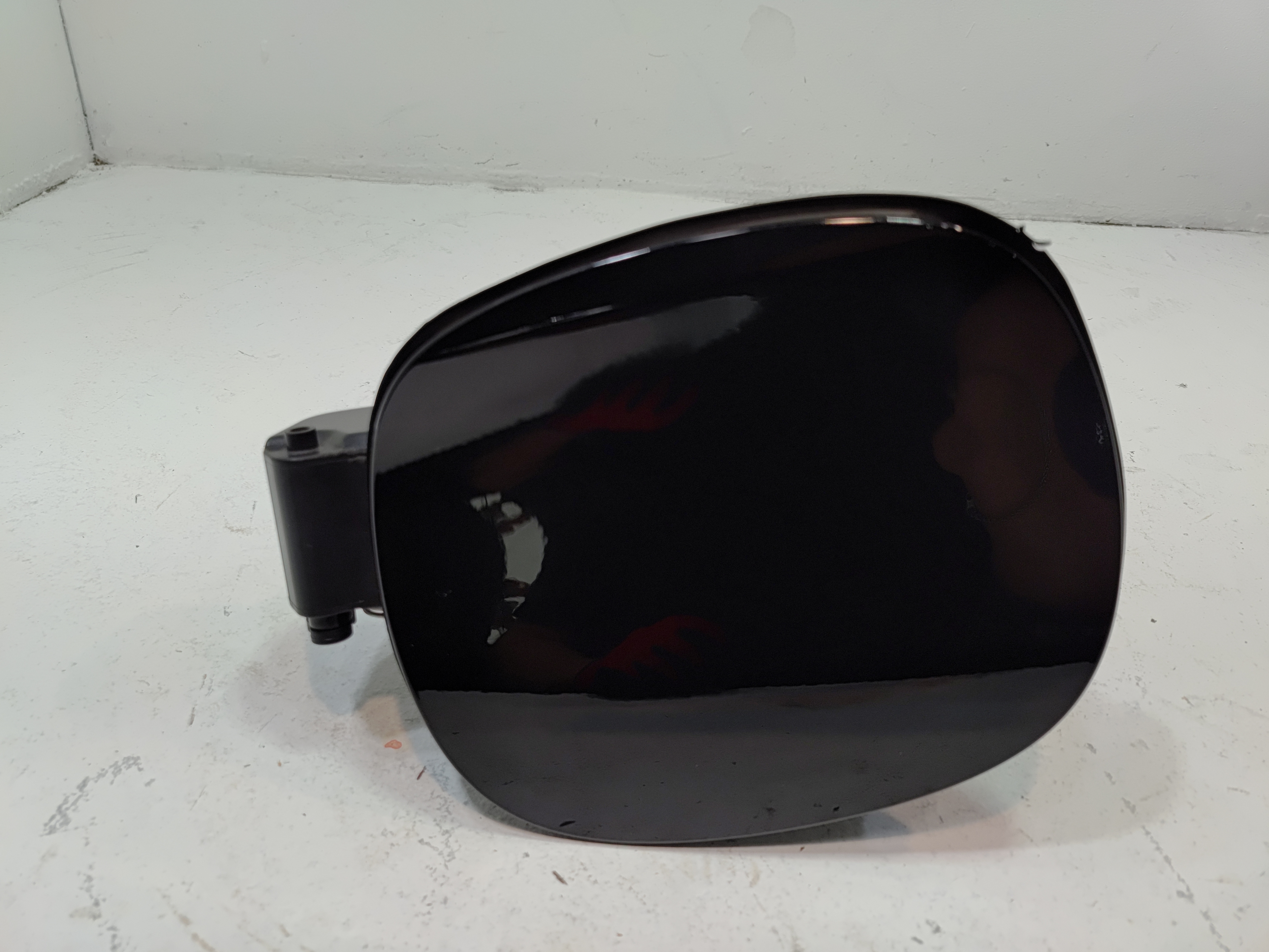 2024-2025 Buick Envista Fuel Tank Filler Door w/Pocket OEM