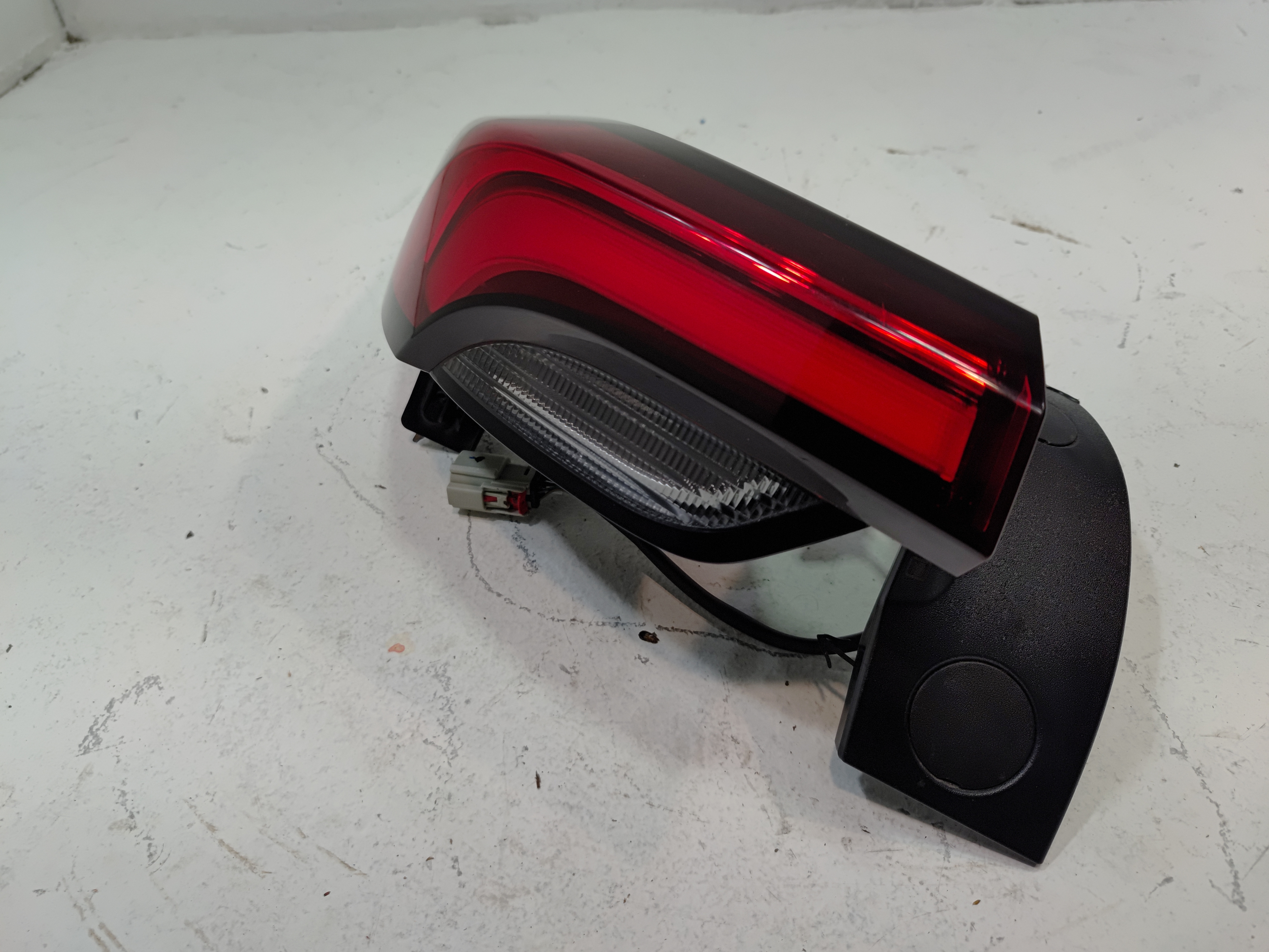 2024 Buick Envista Rear Left Driver Side Taillight Tail Light Outer OEM