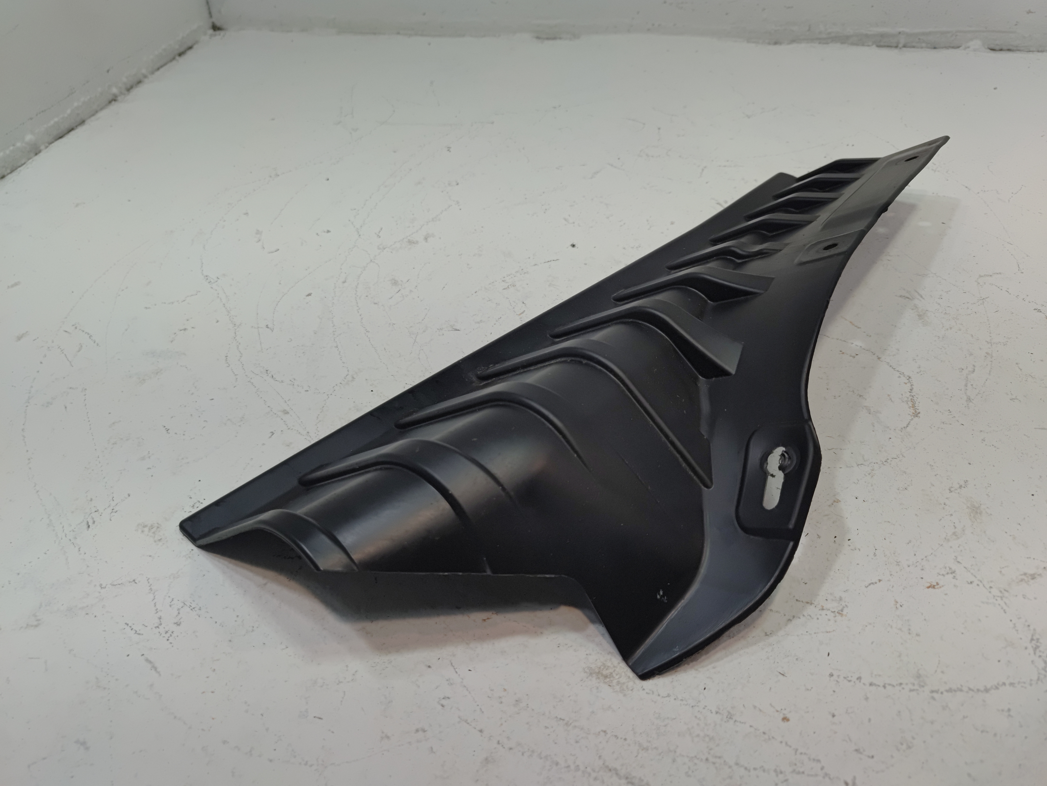 2024-2025 Buick Envista Front Windshield Cowl Passenger Side Water Deflector OEM