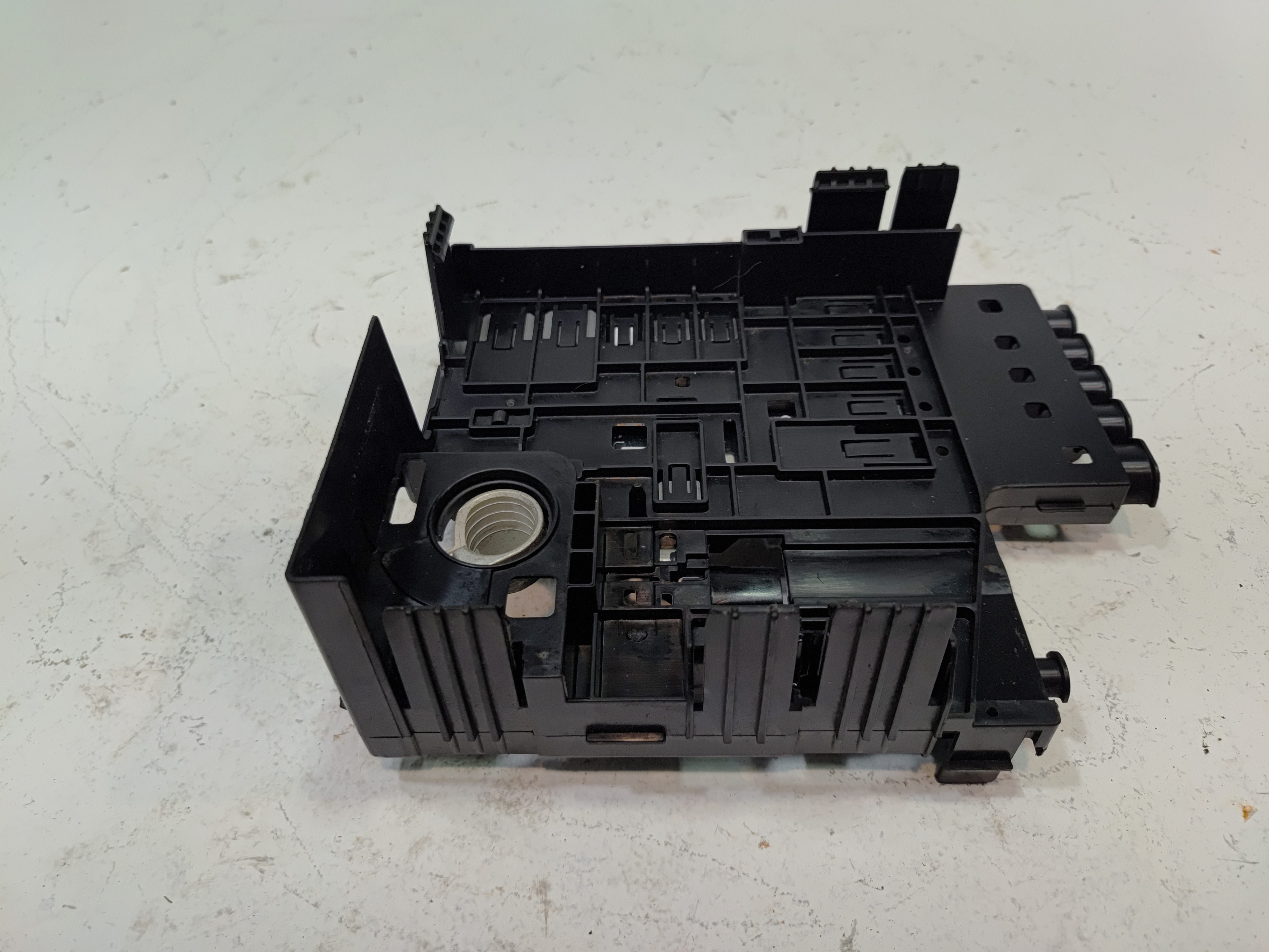 2024-2025 Buick Envista Battery Fuse Distribution Box OEM