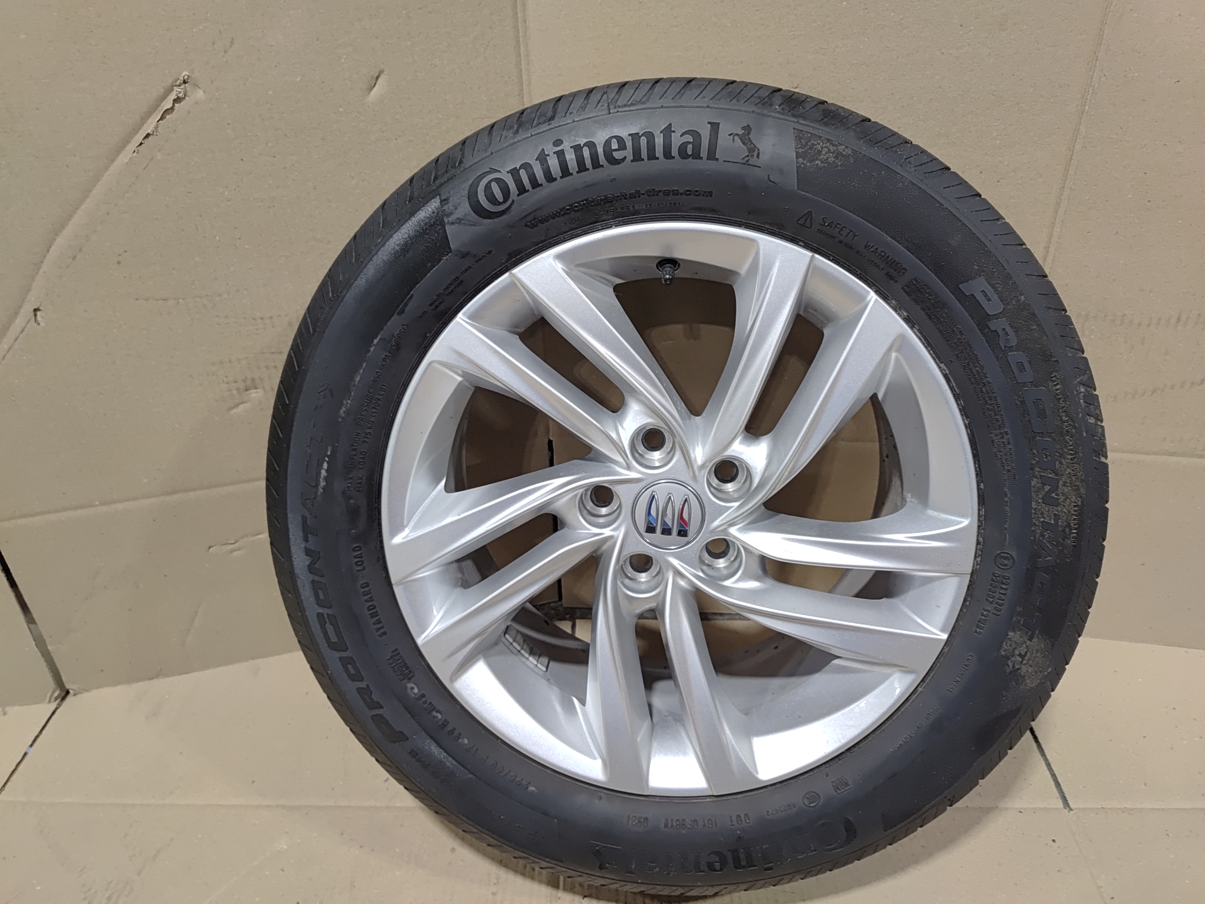 2024-2025 Buick Envista Bright Silver 10-Spoke Wheel Rim R17x7,5 225/60 OEM IA