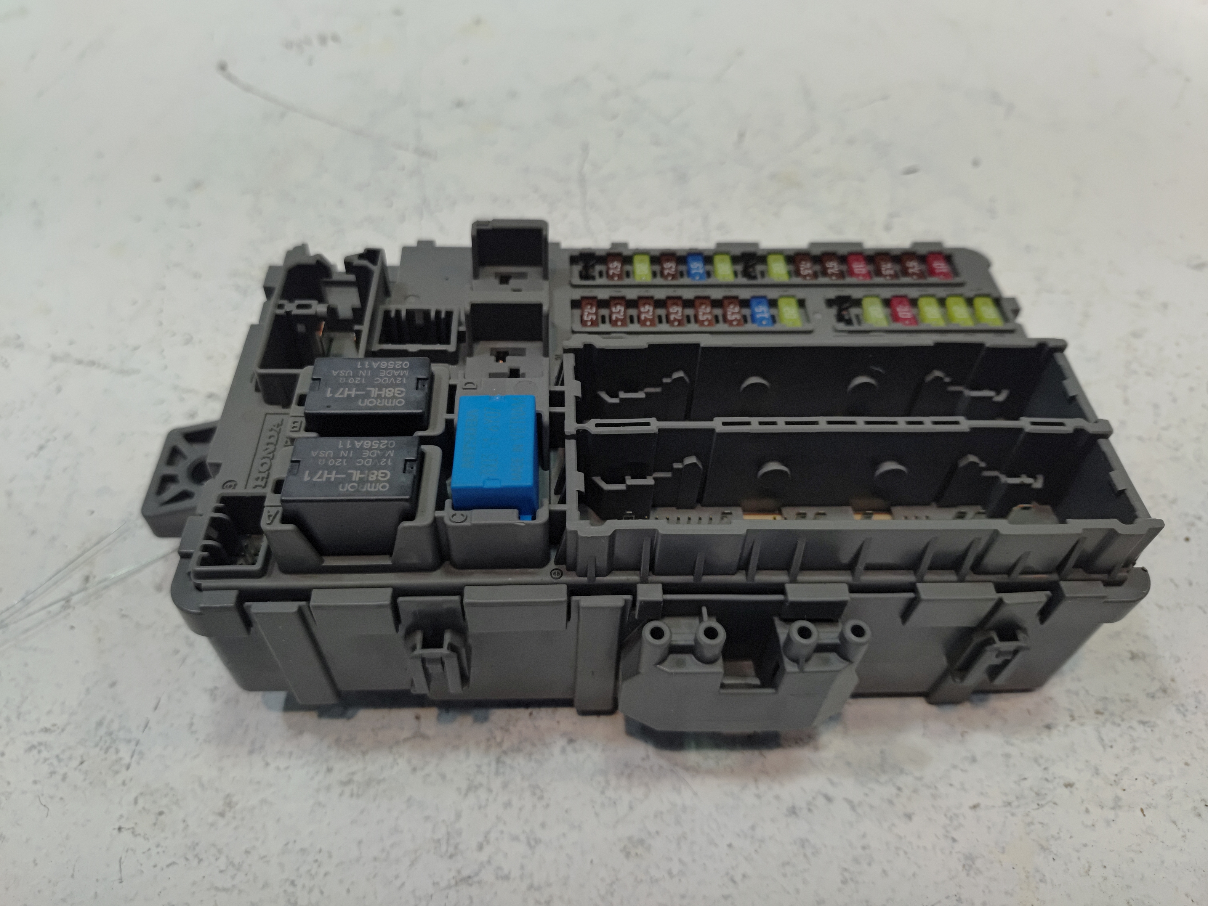 2017-2018 ACURA MDX 3.5L FWD CABIN DRIVER SIDE FUSE RELAY JUNCTION BOX BLOCK OEM