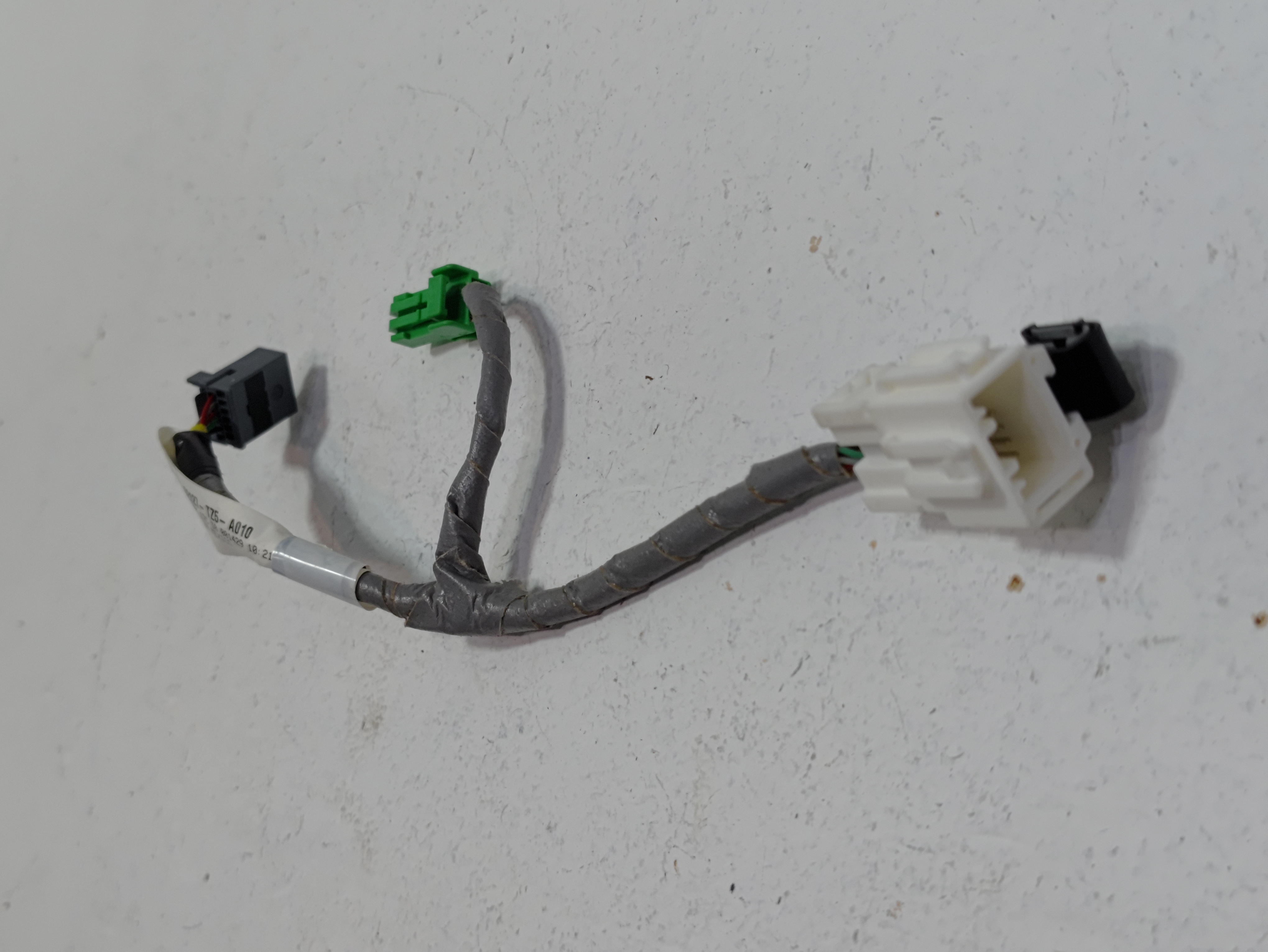 2017-2020 Acura MDX Center Console Rearward Panel Wire Wiring Harness Cable OEM