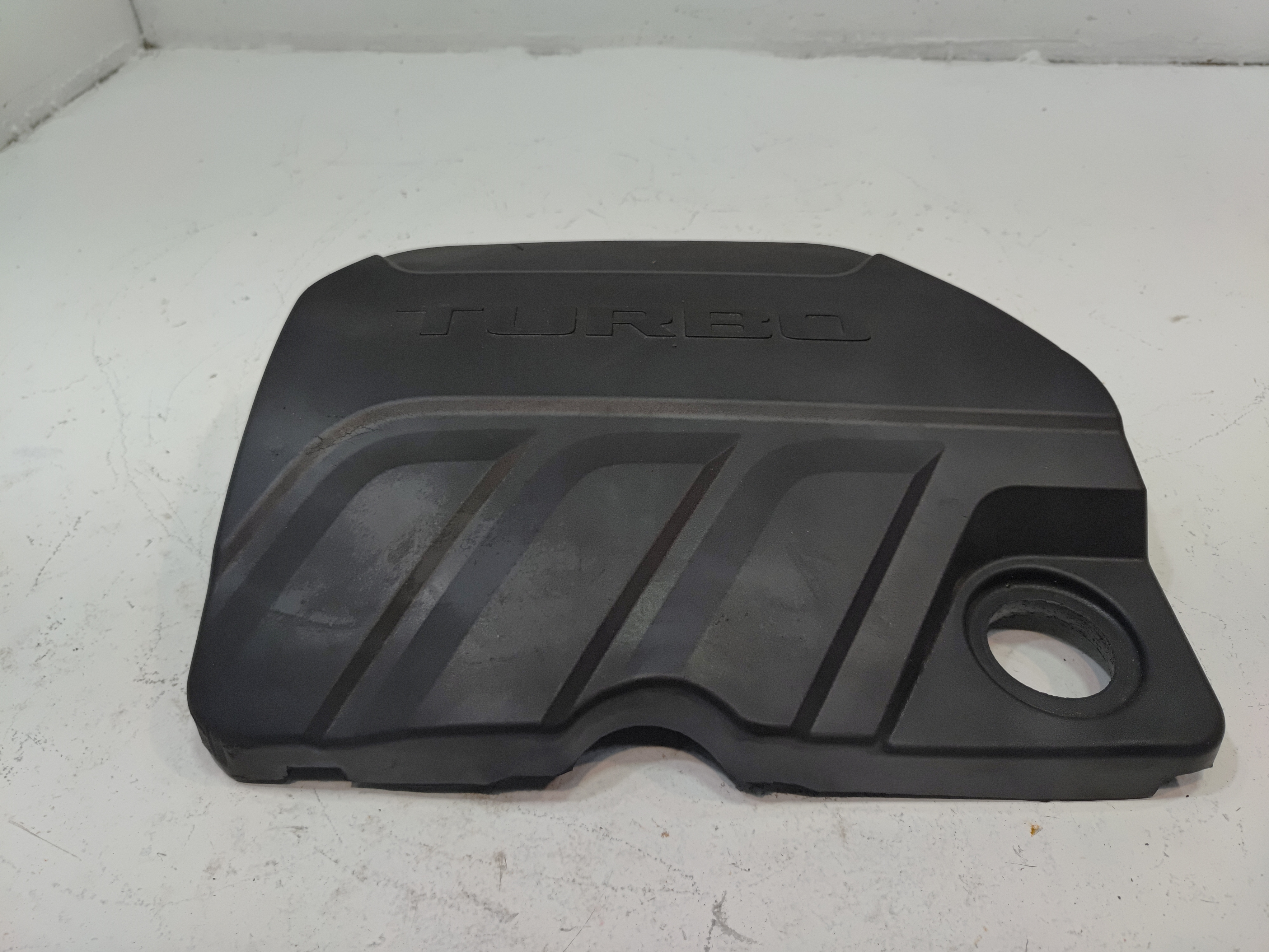 BUICK ENVISTA 2024 - 2025 1.2L ENGINE MOTOR TOP APPEARANCE COVER OEM