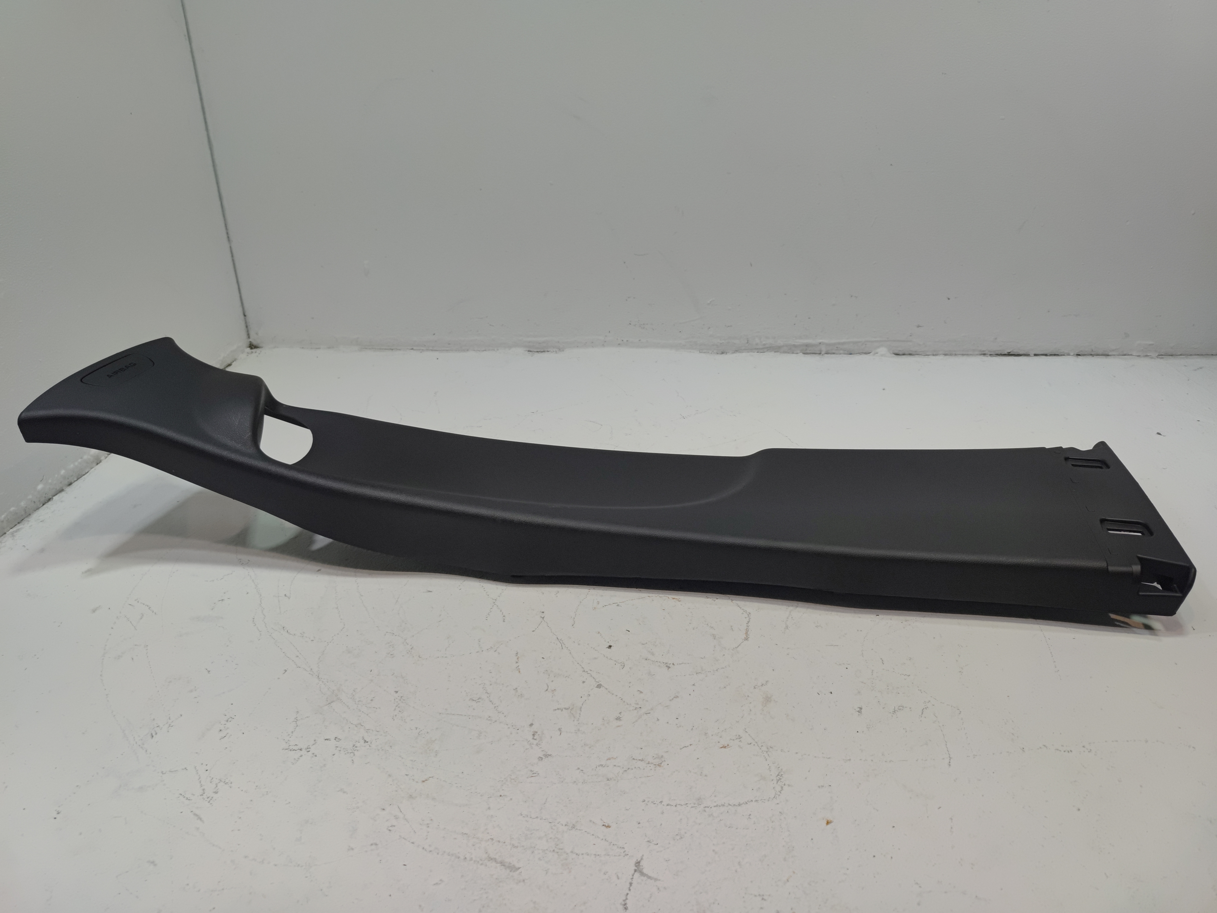BUICK ENVISTA 2024 - 2025 LEFT DRIVER SIDE B PILLAR UPPER TRIM COVER PANEL OEM