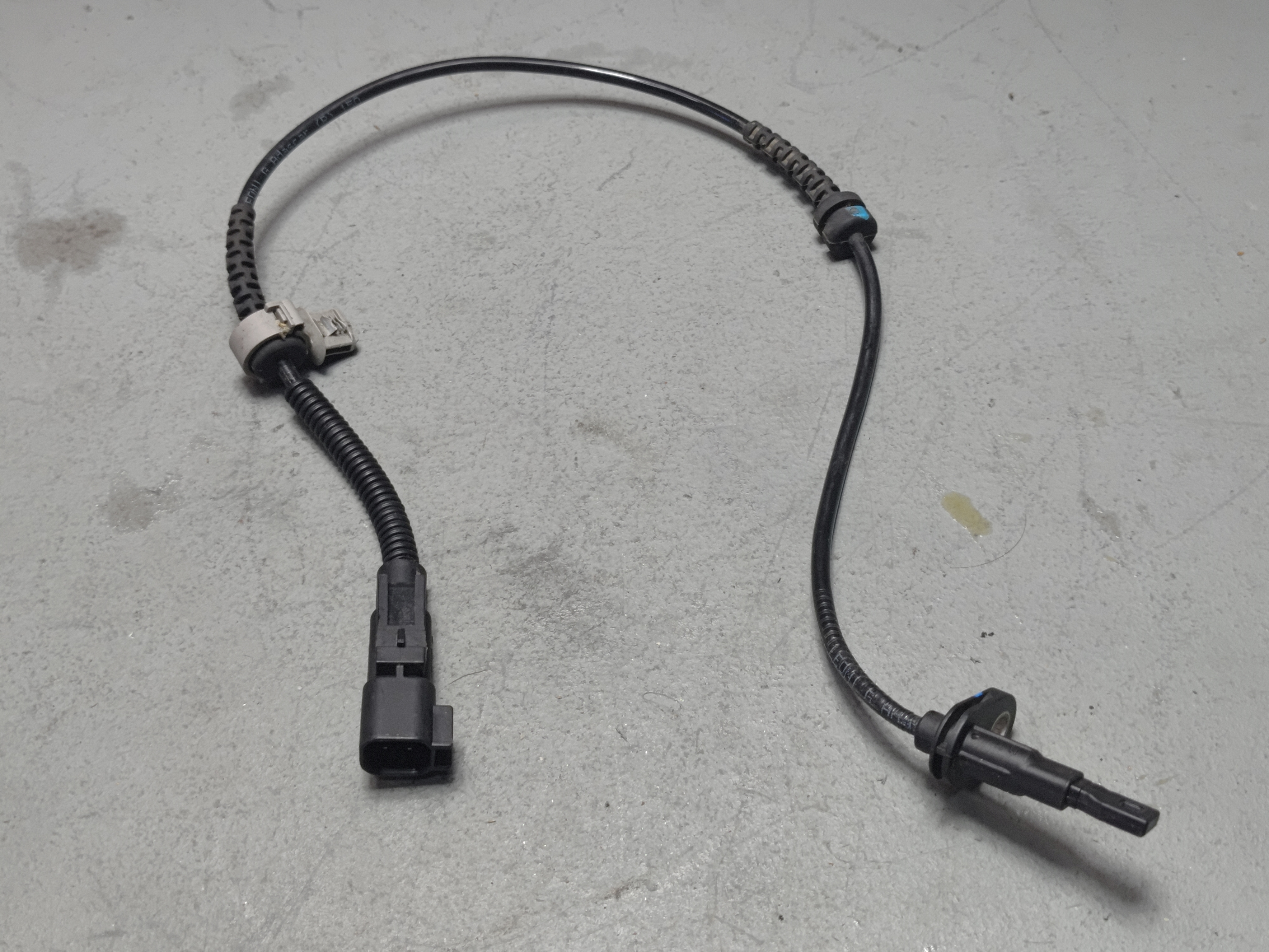 2024-2025 BUICK ENVISTA REAR RIGHT OR LEFT ABS WHEEL SPEED SENSOR OEM 1PCS