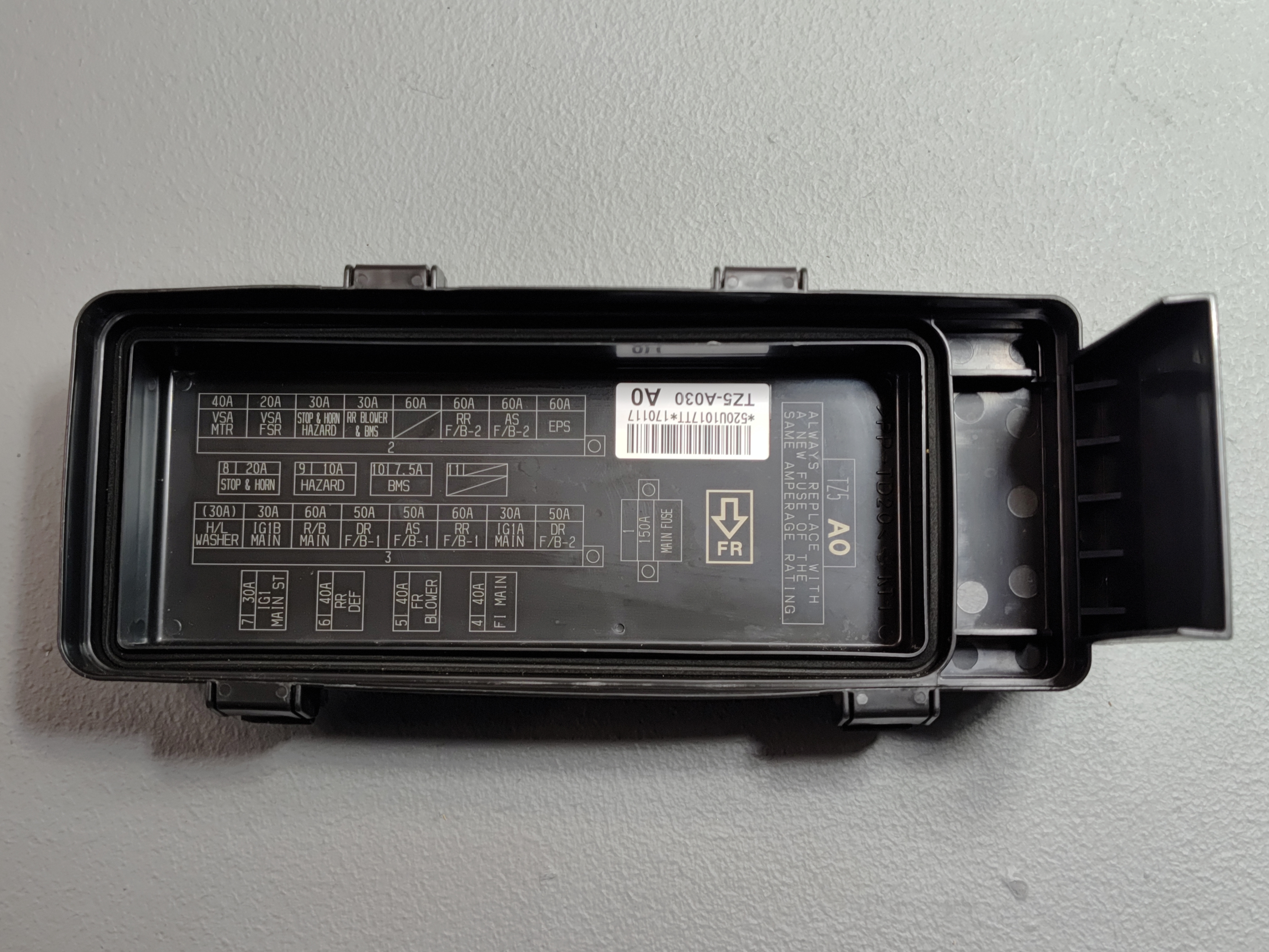 2017-2018 ACURA MDX 3.5L POWER DISTRIBUTION MAIN FUSE RELAY BOX LID COVER OEM