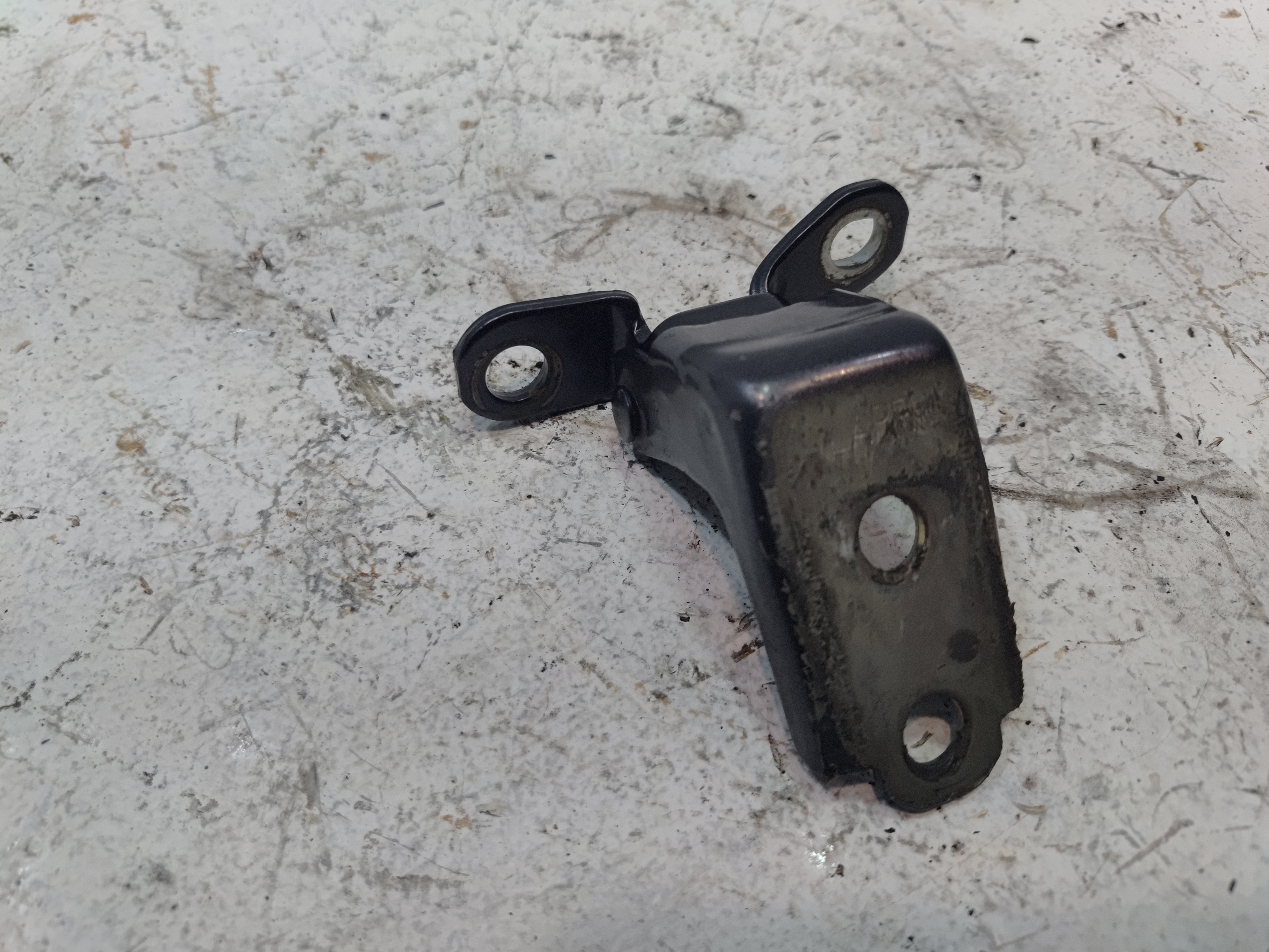 2014-2020 Acura MDX Rear Right Passenger Side Door Lower Hinge *NH797M* OEM Gray