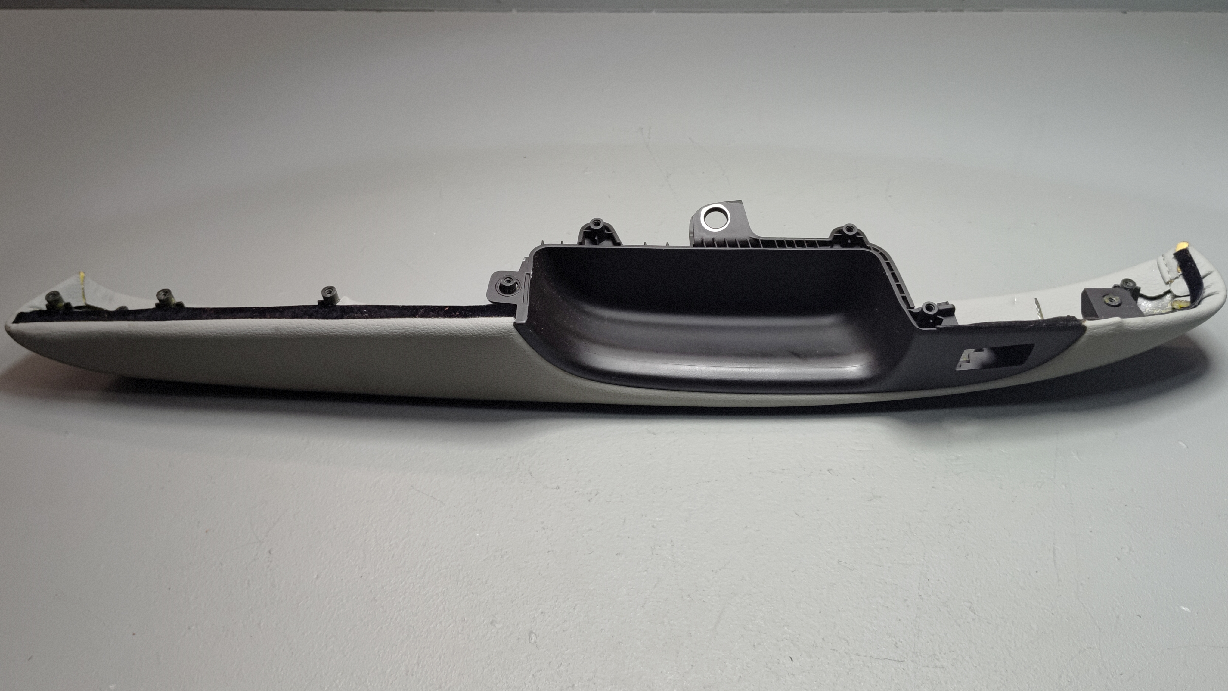 ACURA MDX REAR DRIVER SIDE INTERIOR DOOR PANEL ARMREST COVER GRAY OEM 2014-2020