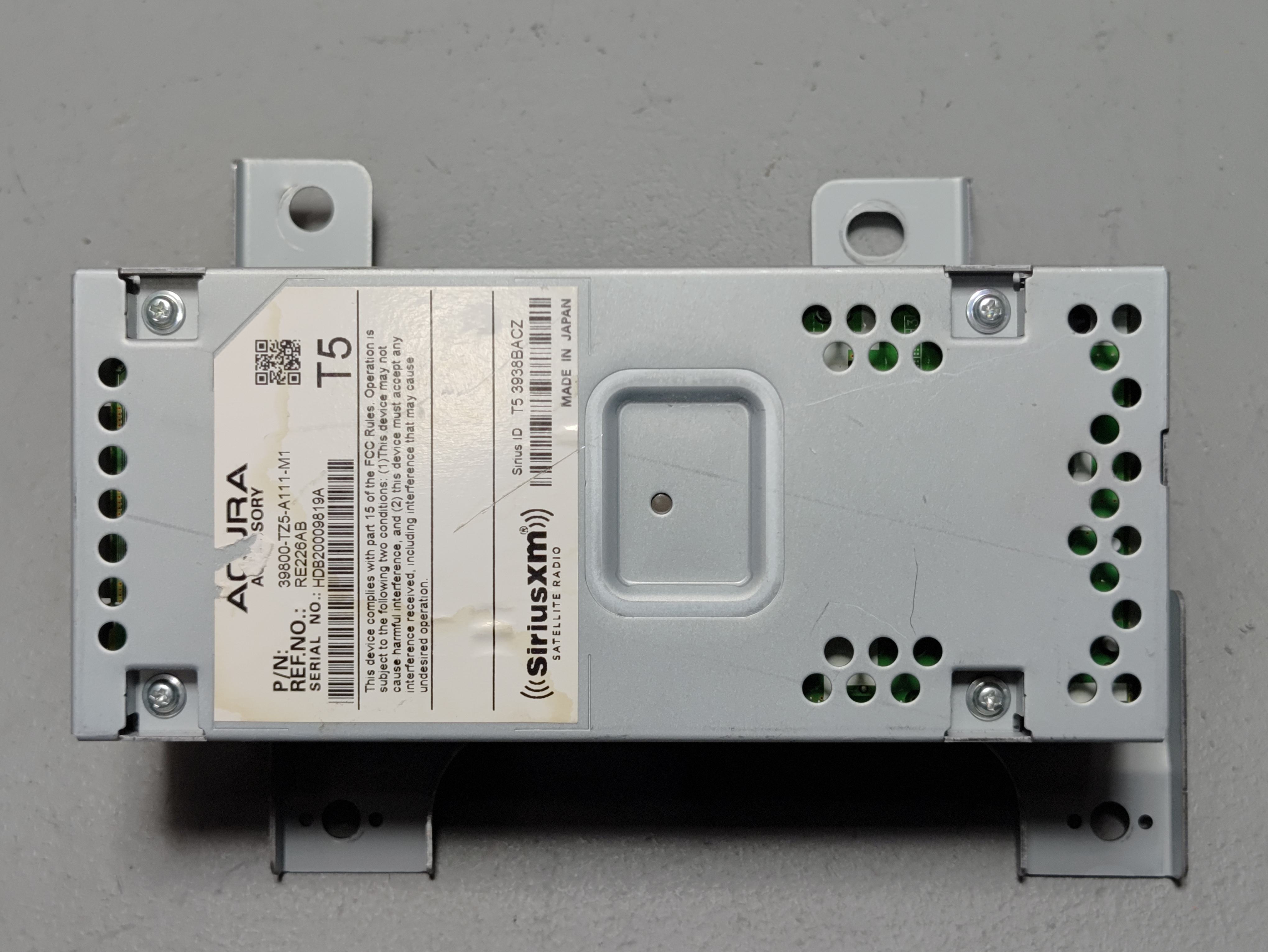 2017 ACURA MDX  SATELLITE SIRIUS RADIO TUNER CONTROL MODULE UNIT OEM