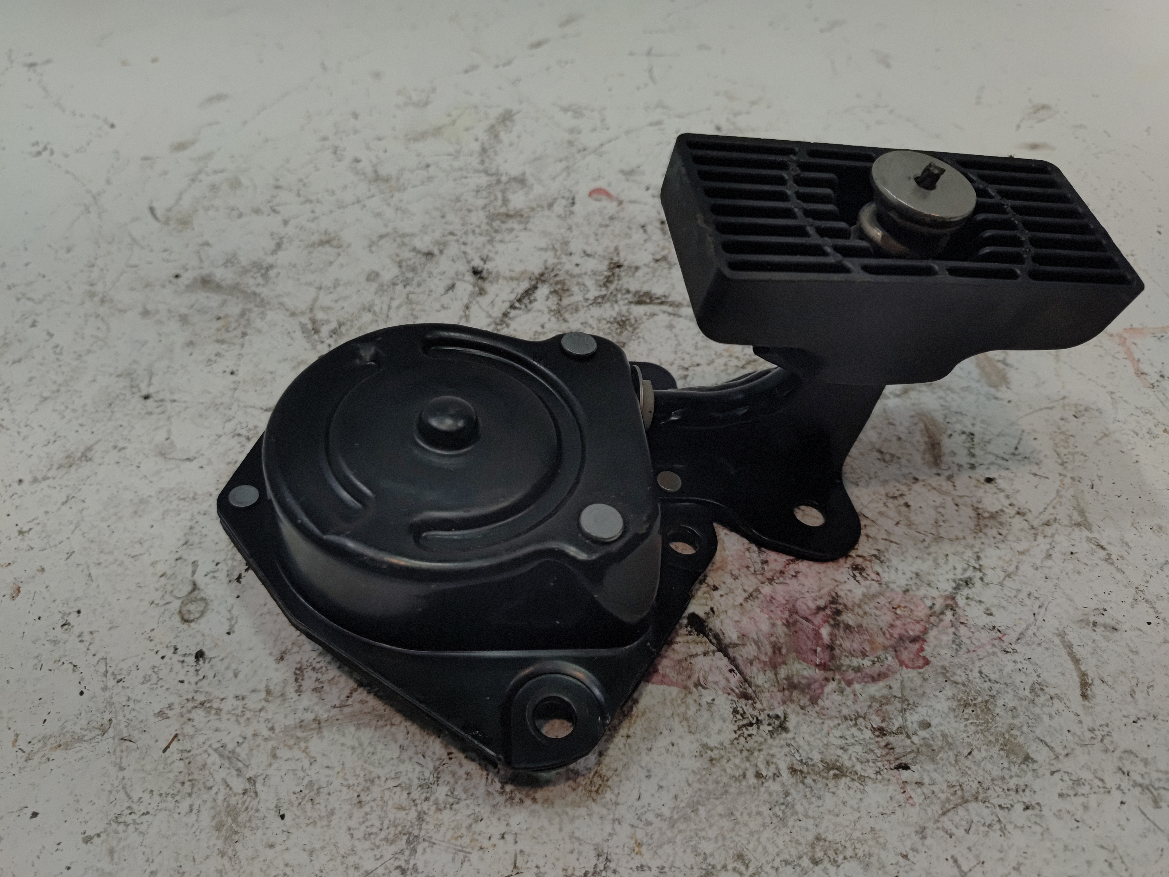 2014-2020 Acura MDX 3.5L Spare Tire Wheel Holder Carrier Bracket Hoist Winch OEM