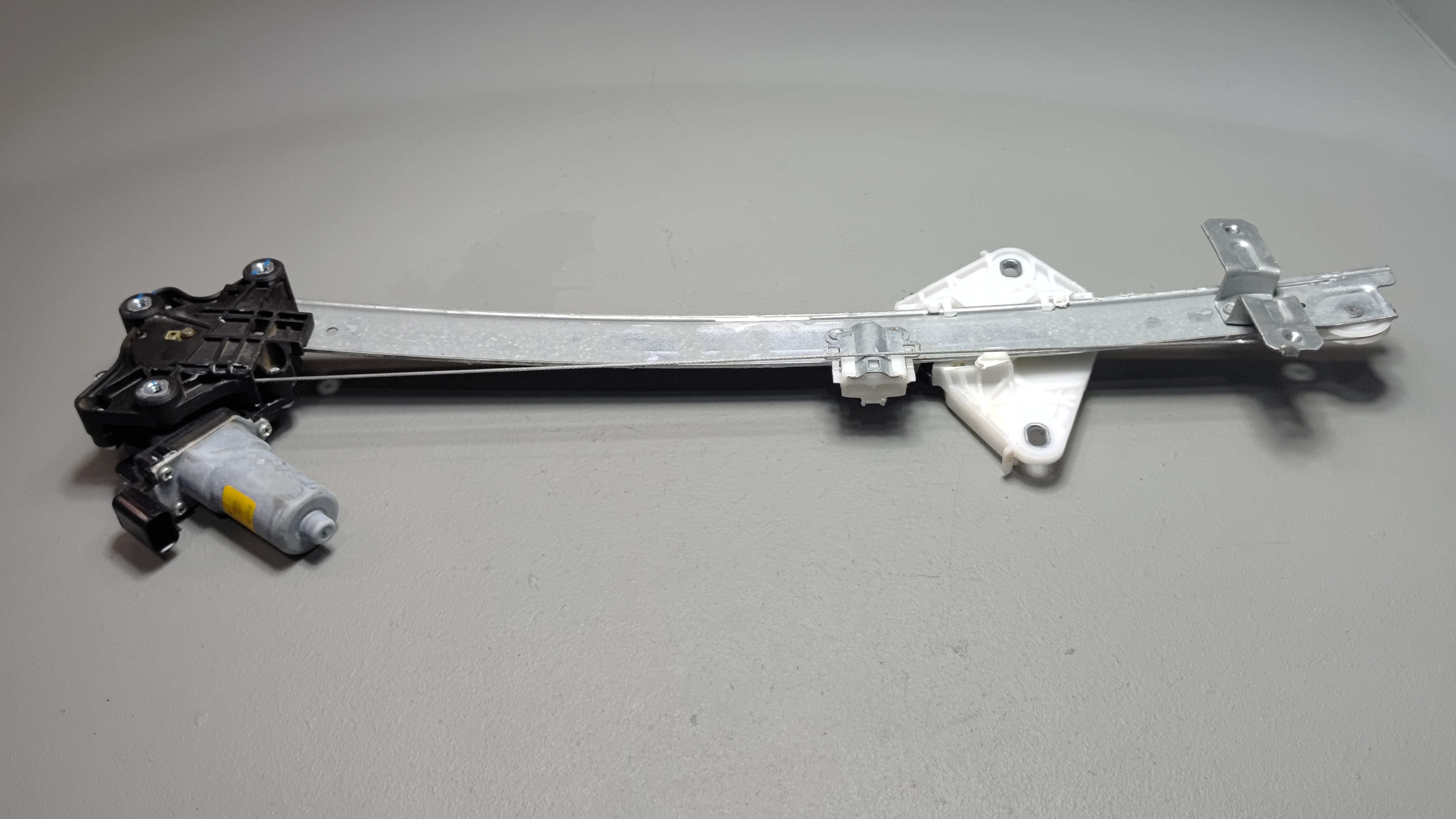 ACURA MDX REAR LEFT DRIVER DOOR WINDOW REGULATOR W/ MOTOR OEM 2014-2020