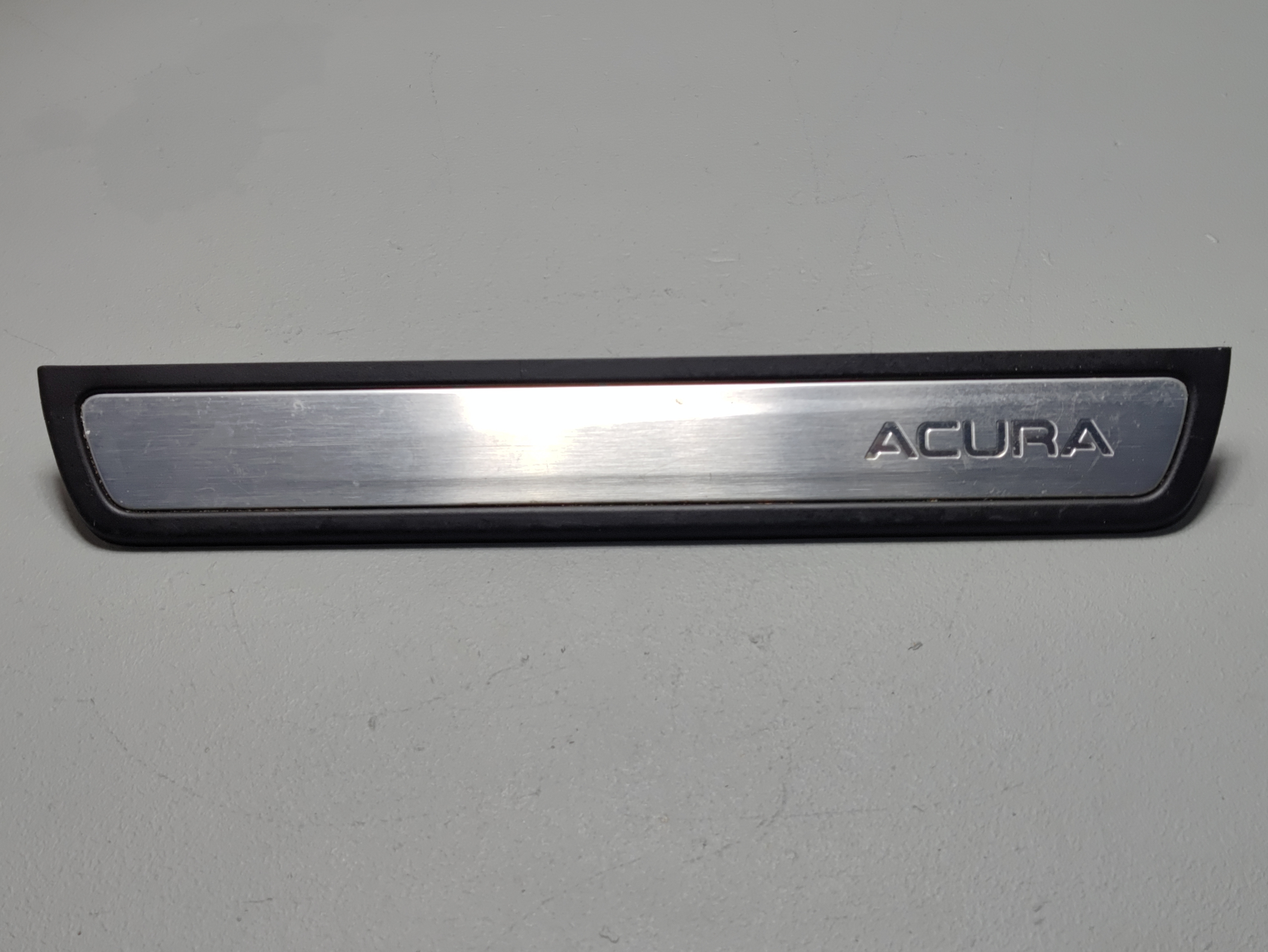 2014-2020 ACURA MDX FRONT LEFT SIDE DOOR STEP SILL SCUFF PLATE TRIM COVER OEM