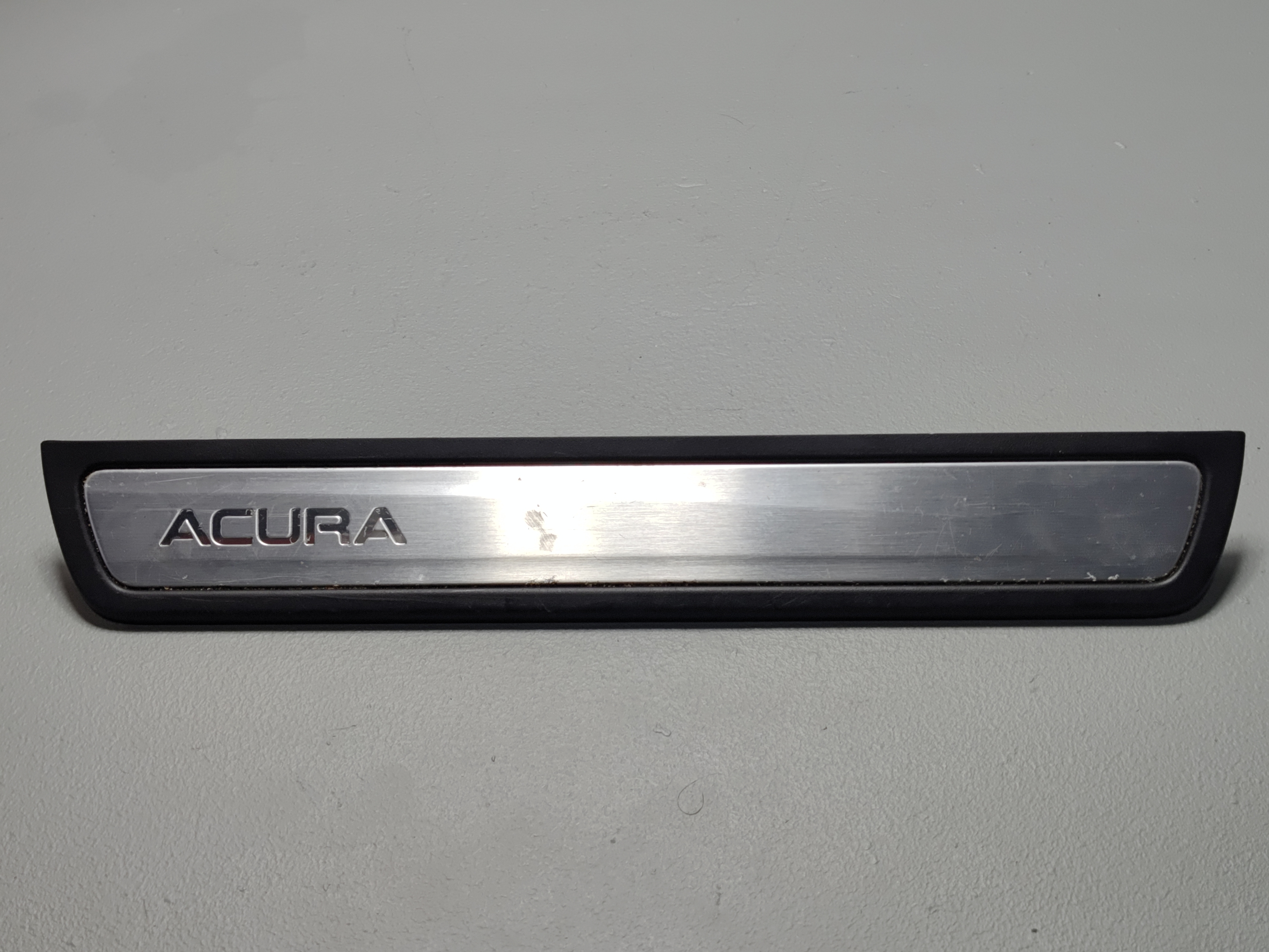 2014-2020 ACURA MDX FRONT RIGHT SIDE DOOR STEP SILL SCUFF PLATE TRIM COVER OEM