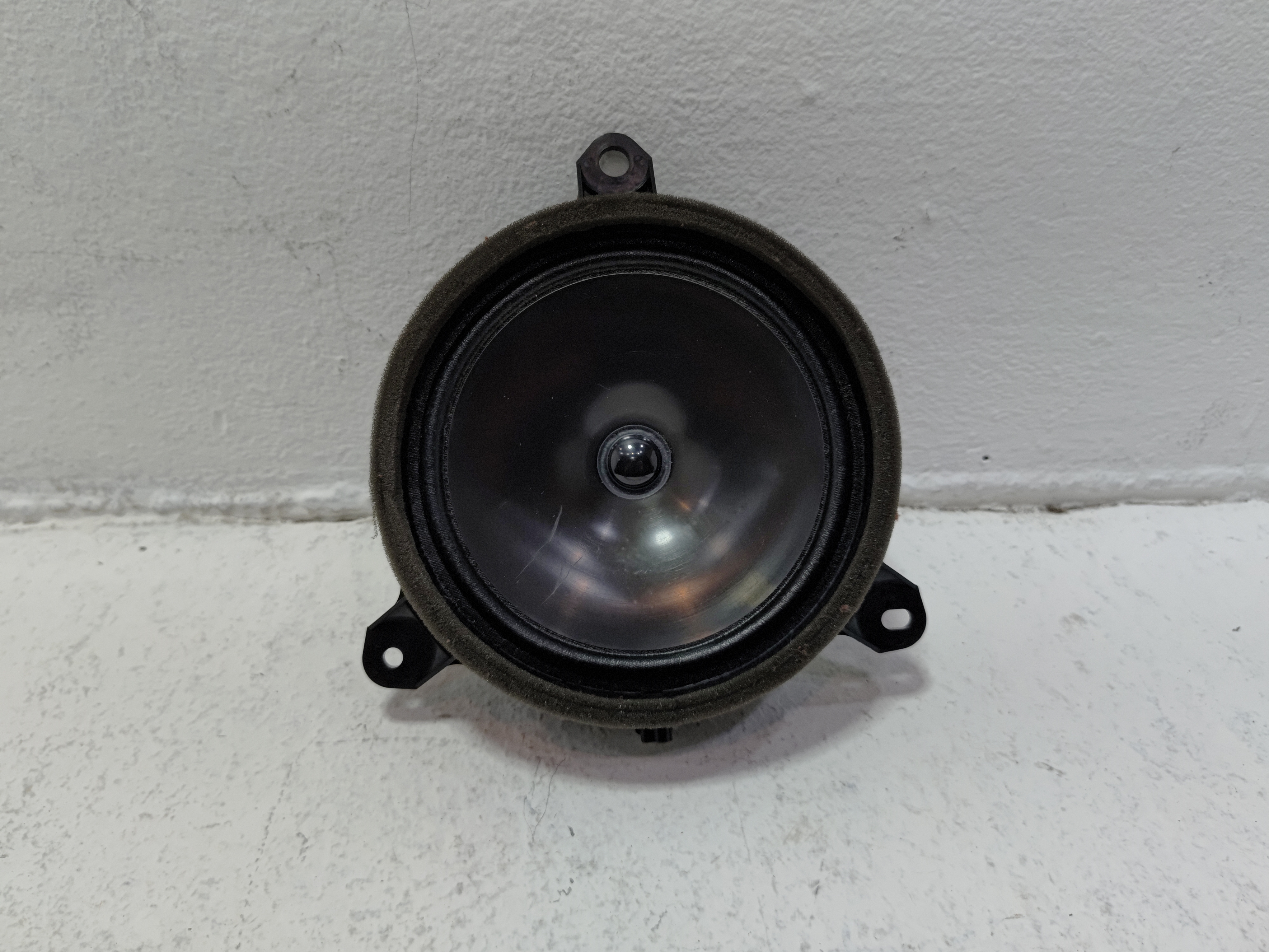2019-2023 TOYOTA CAMRY REAR LEFT OR RIGHT DOOR AUDIO SPEAKER OEM