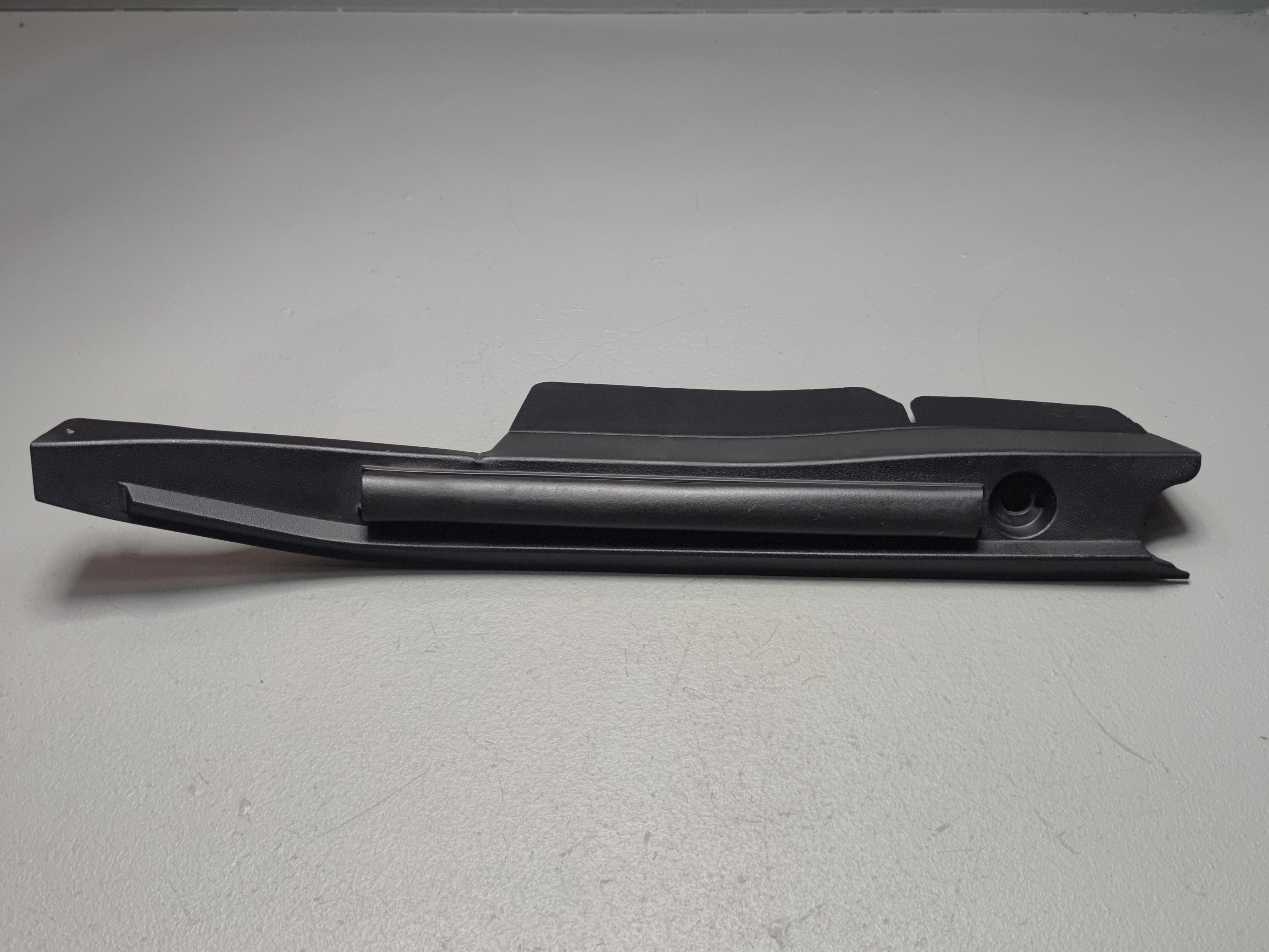 2019-2024 TOYOTA RAV4 FRONT PASSENGER SIDE FENDER UPPER FORWARD SEAL COVER OEM