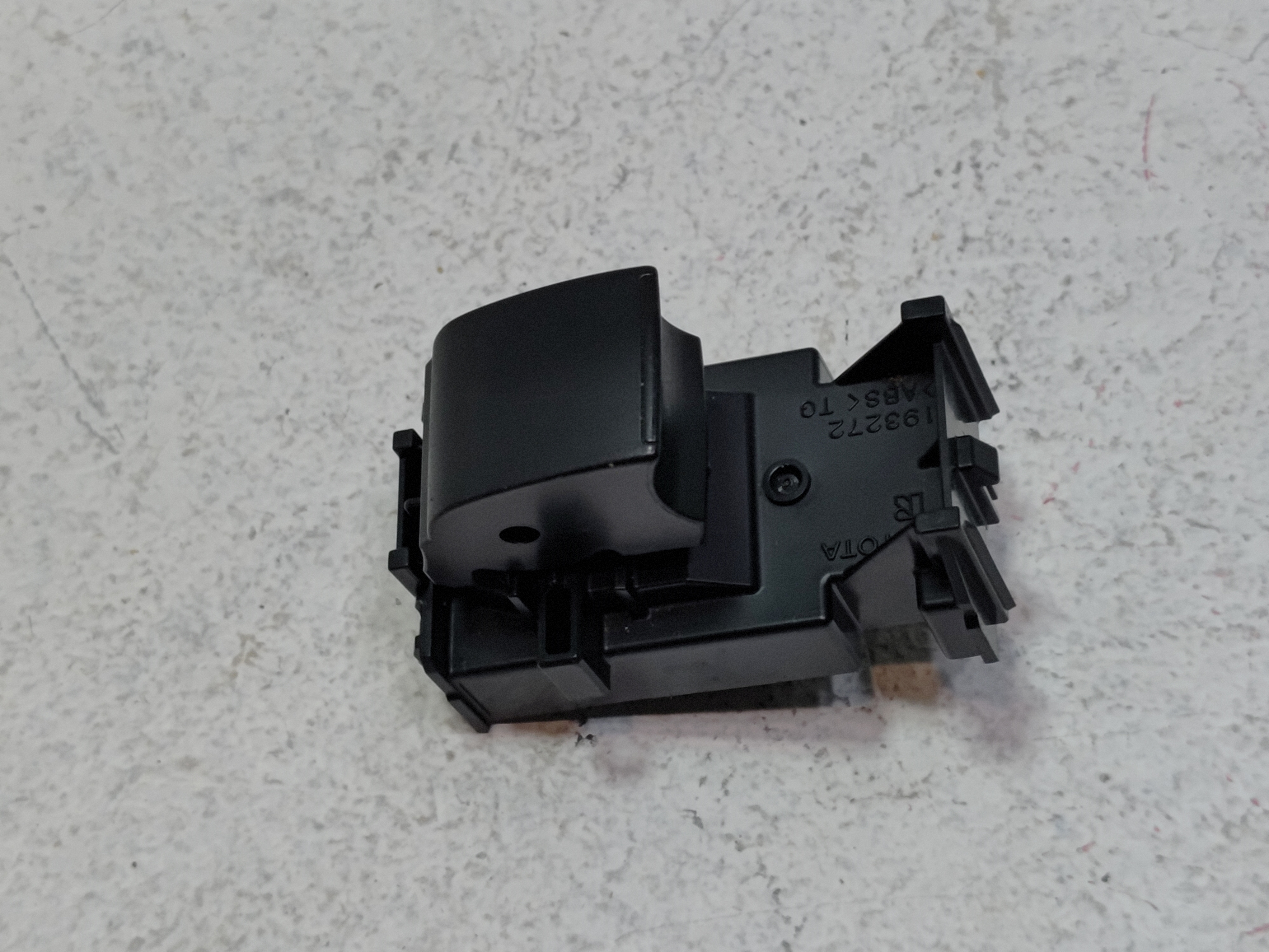 2019-2025 TOYOTA RAV4 REAR RIGHT OR LEFT SIDE DOOR WINDOW CONTROL SWITCH OEM
