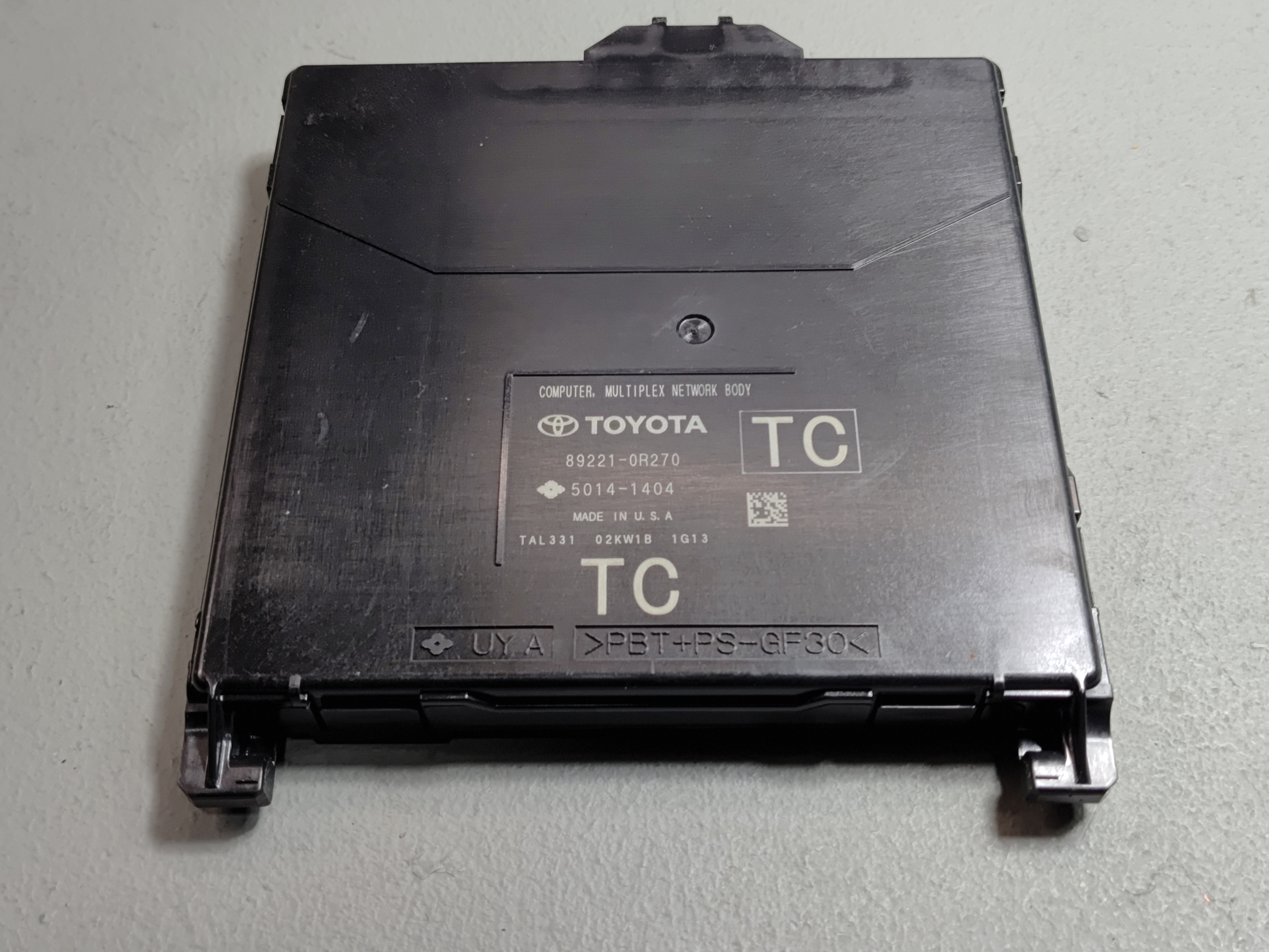 2019 - 2023 TOYOTA RAV4 BODY CONTROL MODULE COMPUTER UNIT BCM MULTIPLEX OEM