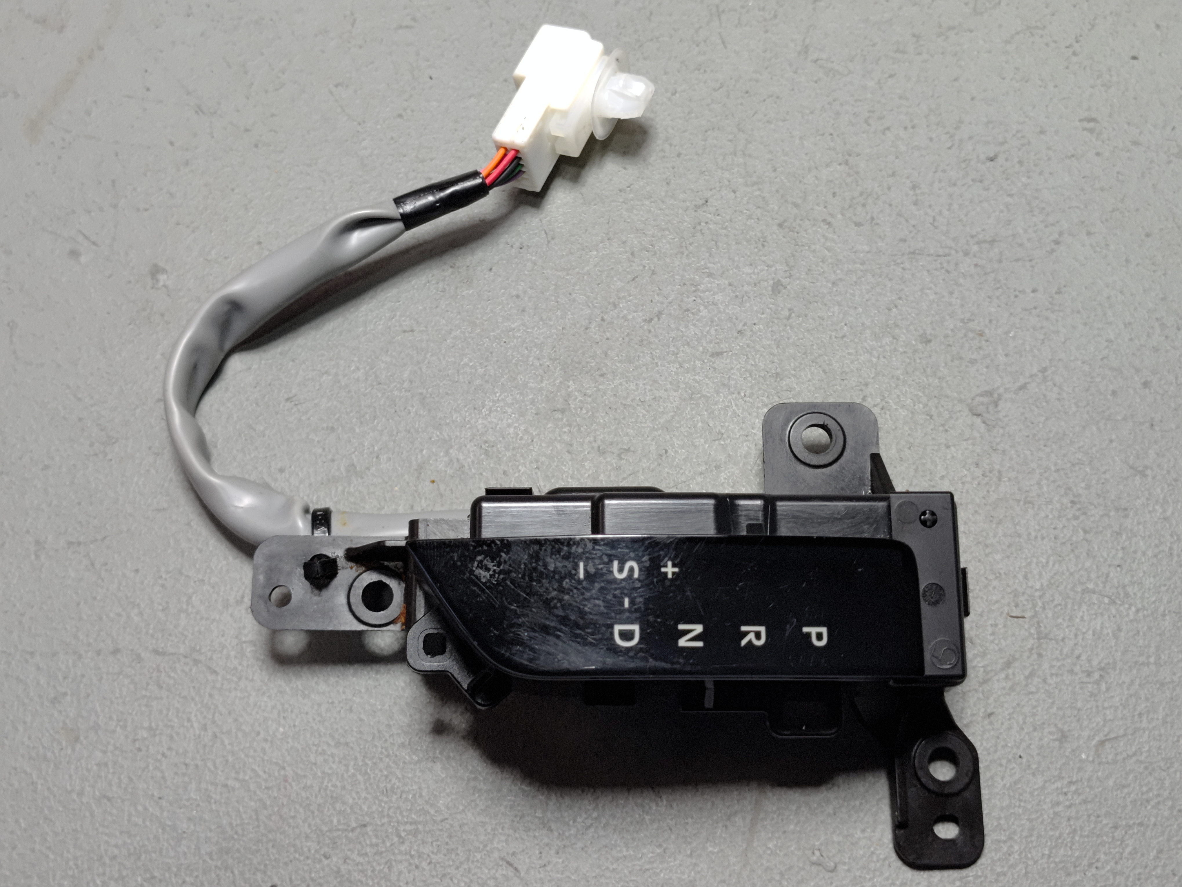 2019-2023 TOYOTA RAV4 TRANSMISSION SHIFTER GEAR POSITION INDICATOR OEM