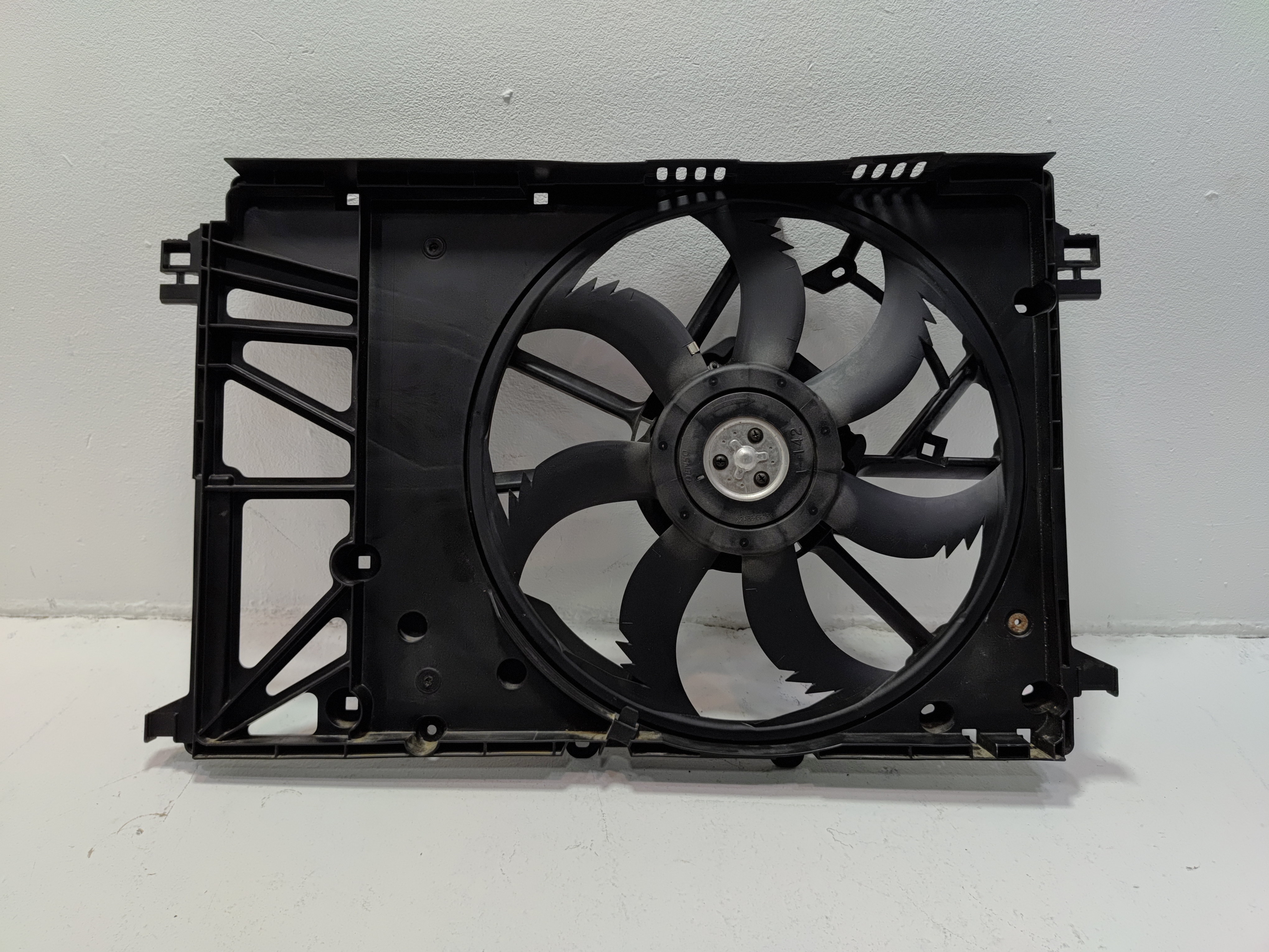 2019-2024 Toyota RAV4 Engine Radiator Cooling Fan Shroud W/ Blade & Motor OEM