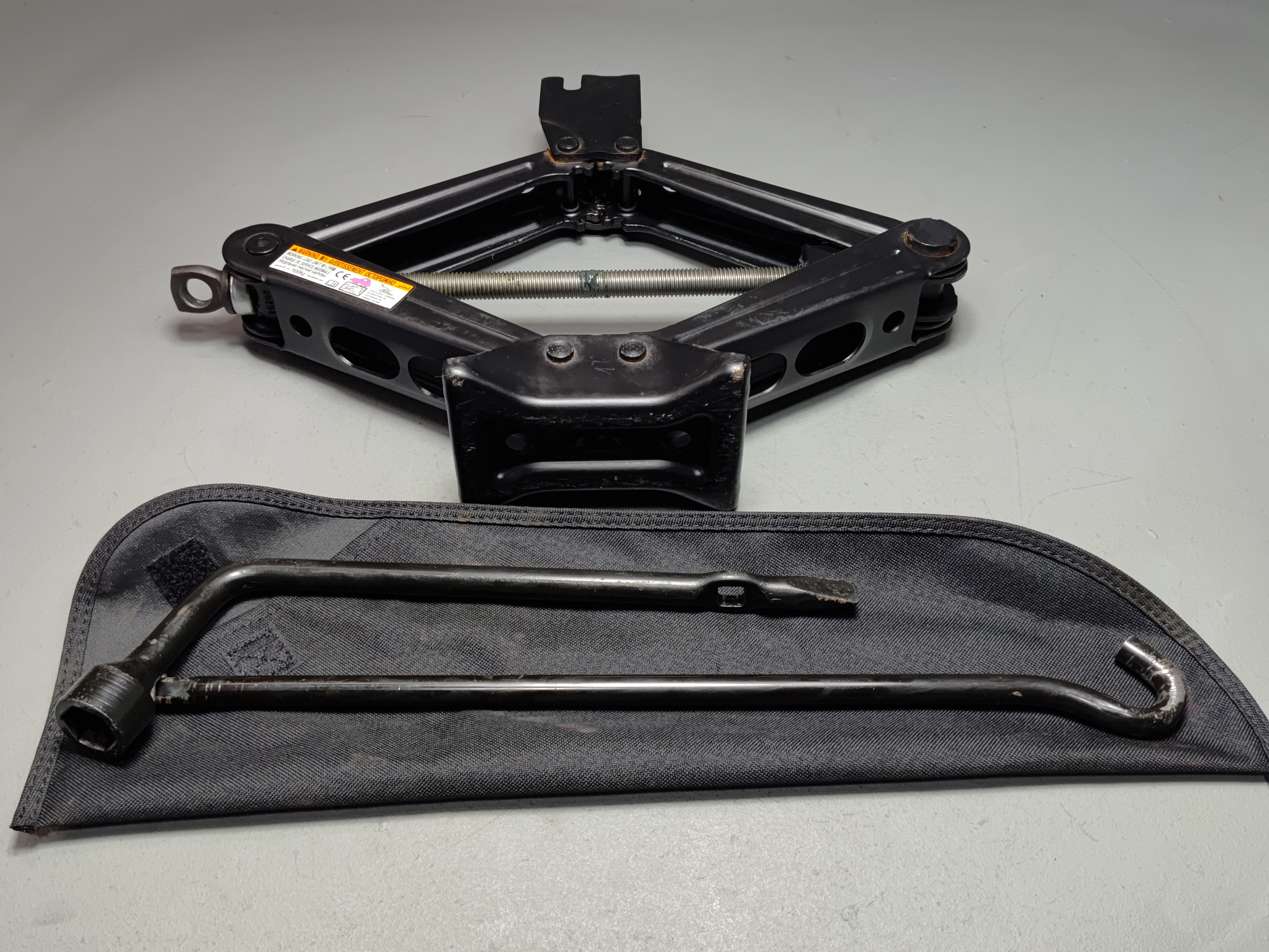 2015 - 2025 TOYOTA RAV4 SPARE TIRE WHEEL EMERGENCY JACK & TOOL KIT OEM