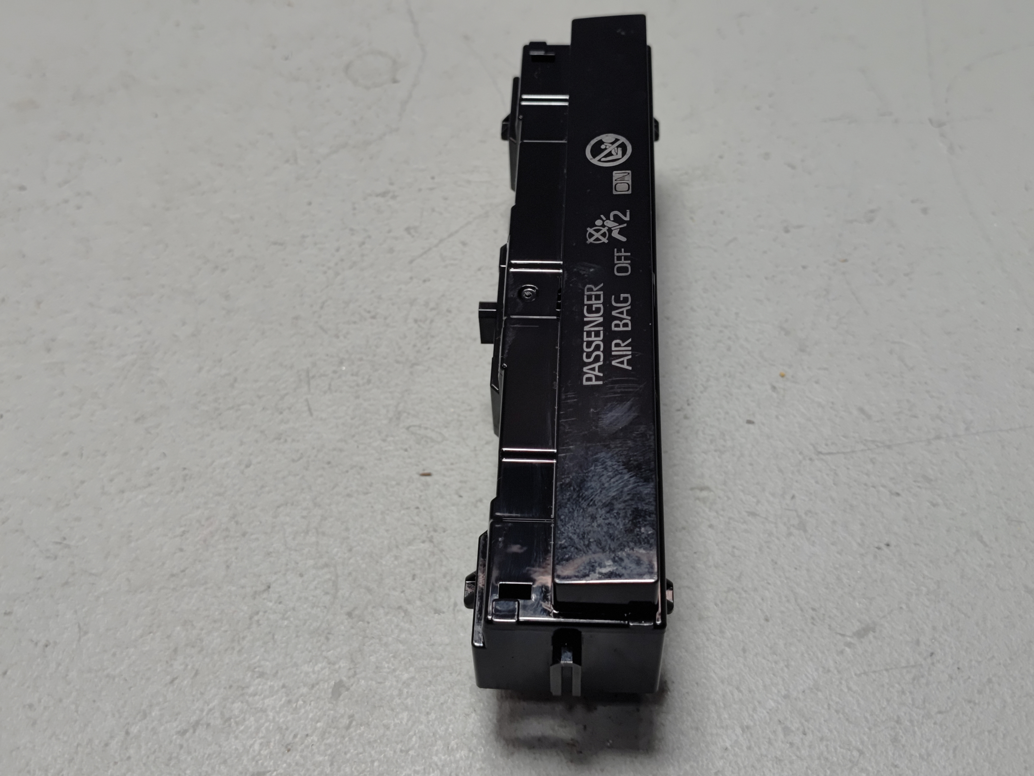 2019-2023 TOYOTA RAV4 DASHBOARD PASSENGER SWITCH PANEL INDICATOR OEM