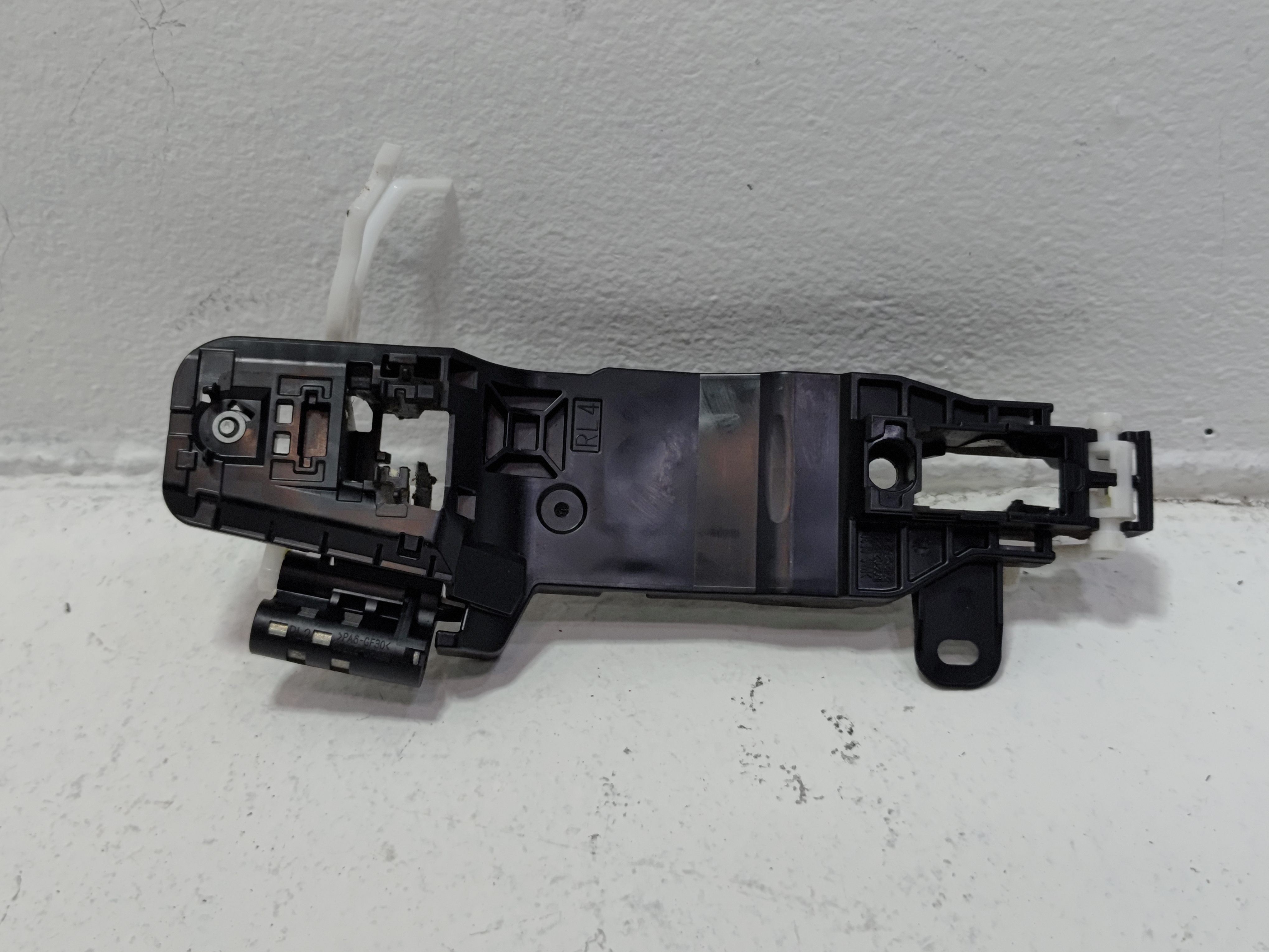 2019-2024 TOYOTA RAV4 REAR LEFT DRIVER SIDE DOOR EXTERIOR HANDLE BASE OEM