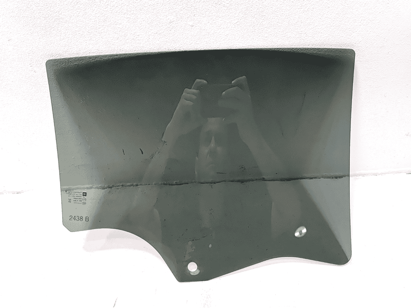 2024-2026 BUICK ENVISTA REAR LEFT DRIVER SIDE DOOR WINDOW GLASS OEM