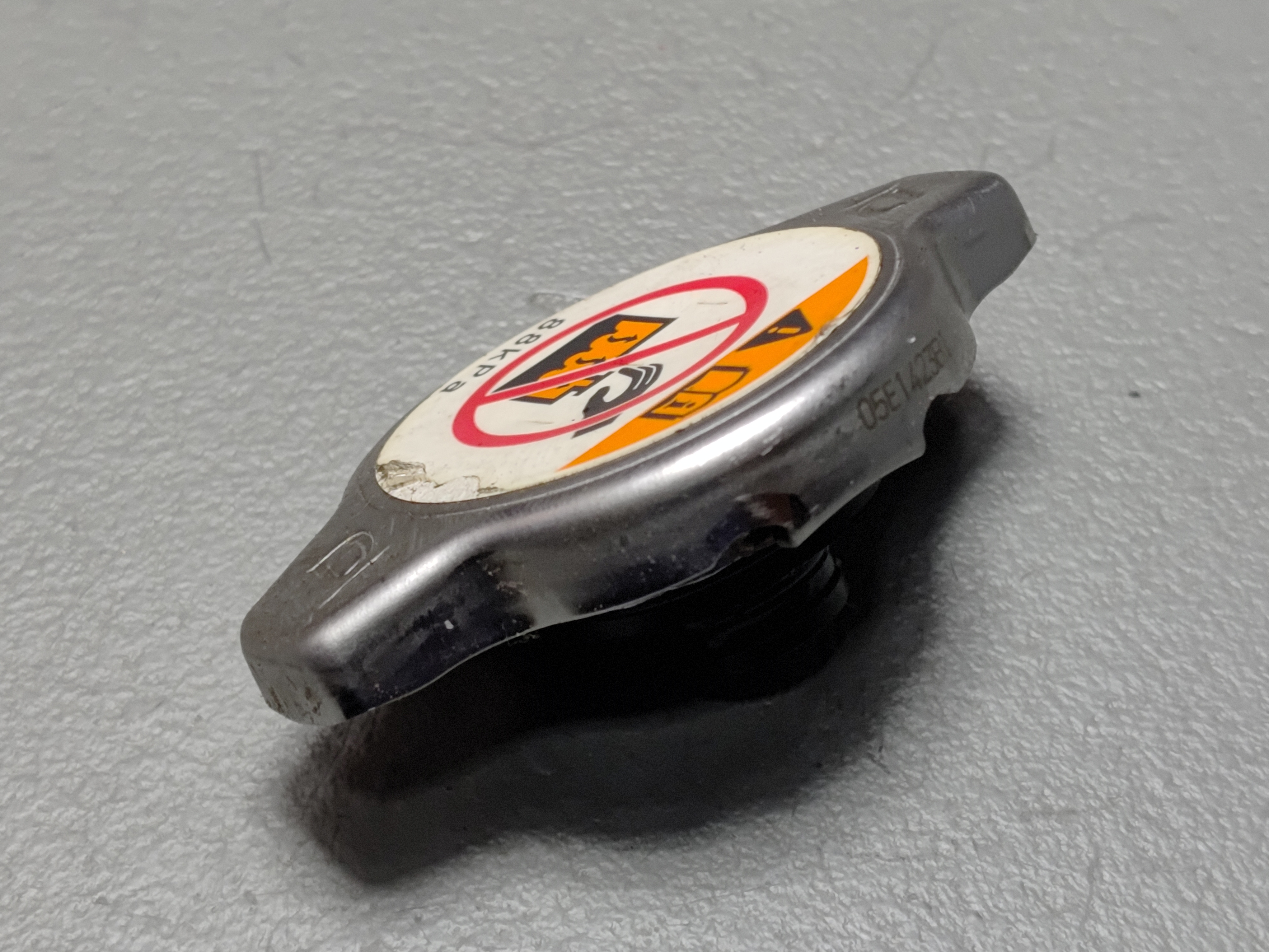 2019-2025 TOYOTA RAV4 ENGINE COOLING COOLANT RADIATOR RESERVOIR FILLER CAP OEM