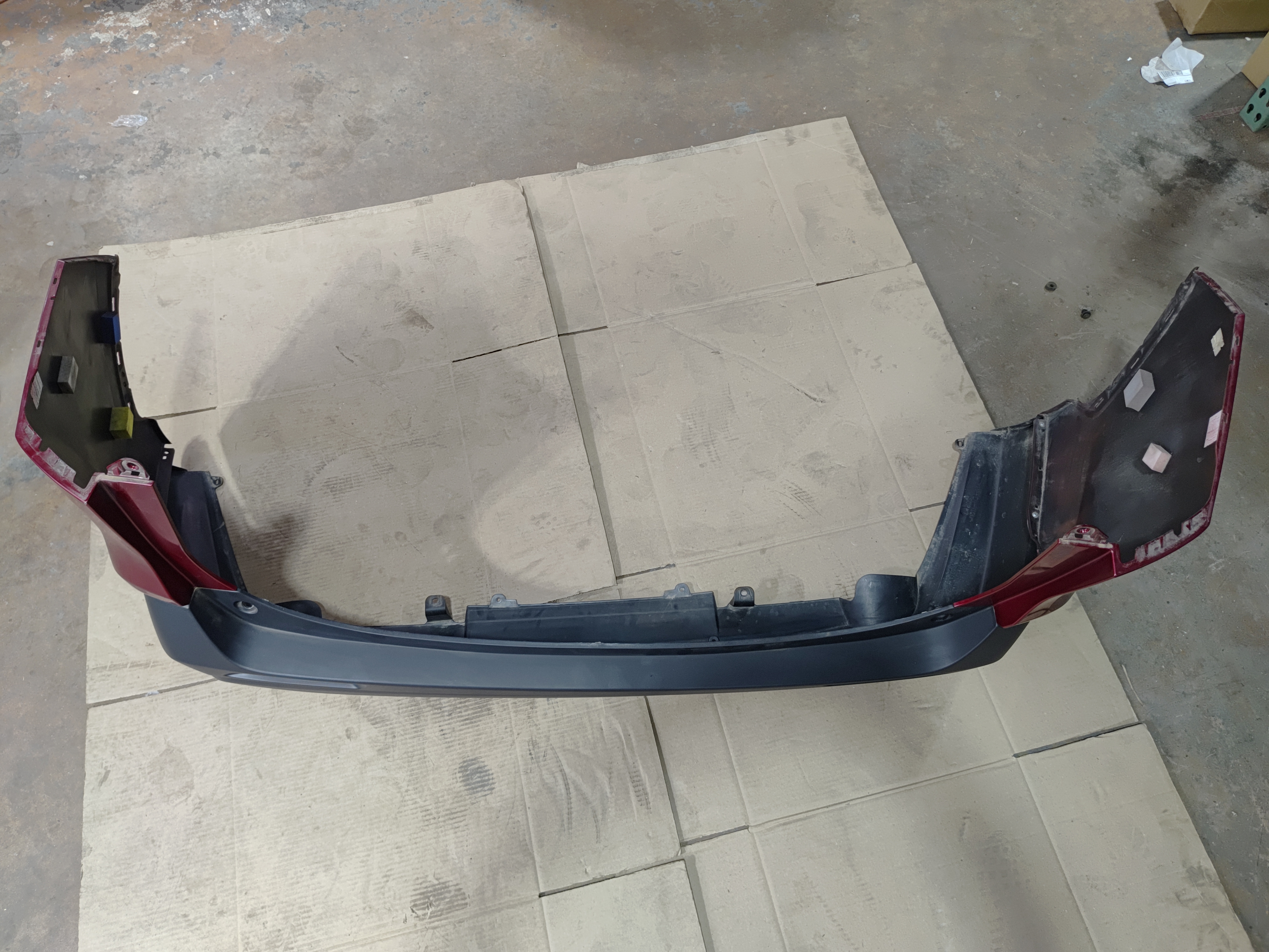 TOYOTA RAV4 REAR BUMPER COVER W/ REFLECTOR LIGHT LAMPS 2019 - 2024 OEM