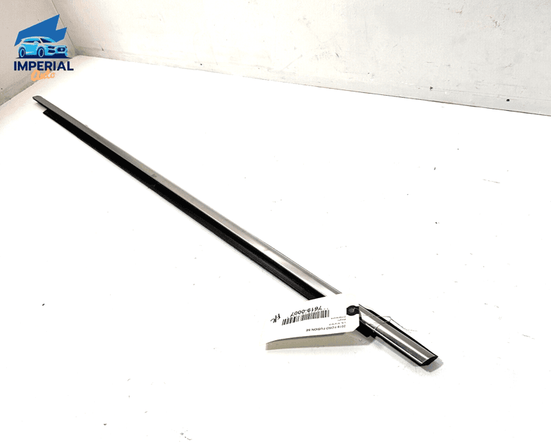 FORD FUSION 2013-20 FRONT LEFT DRIVER SIDE DOOR WINDOW MOLDING WEATHERSTRIP