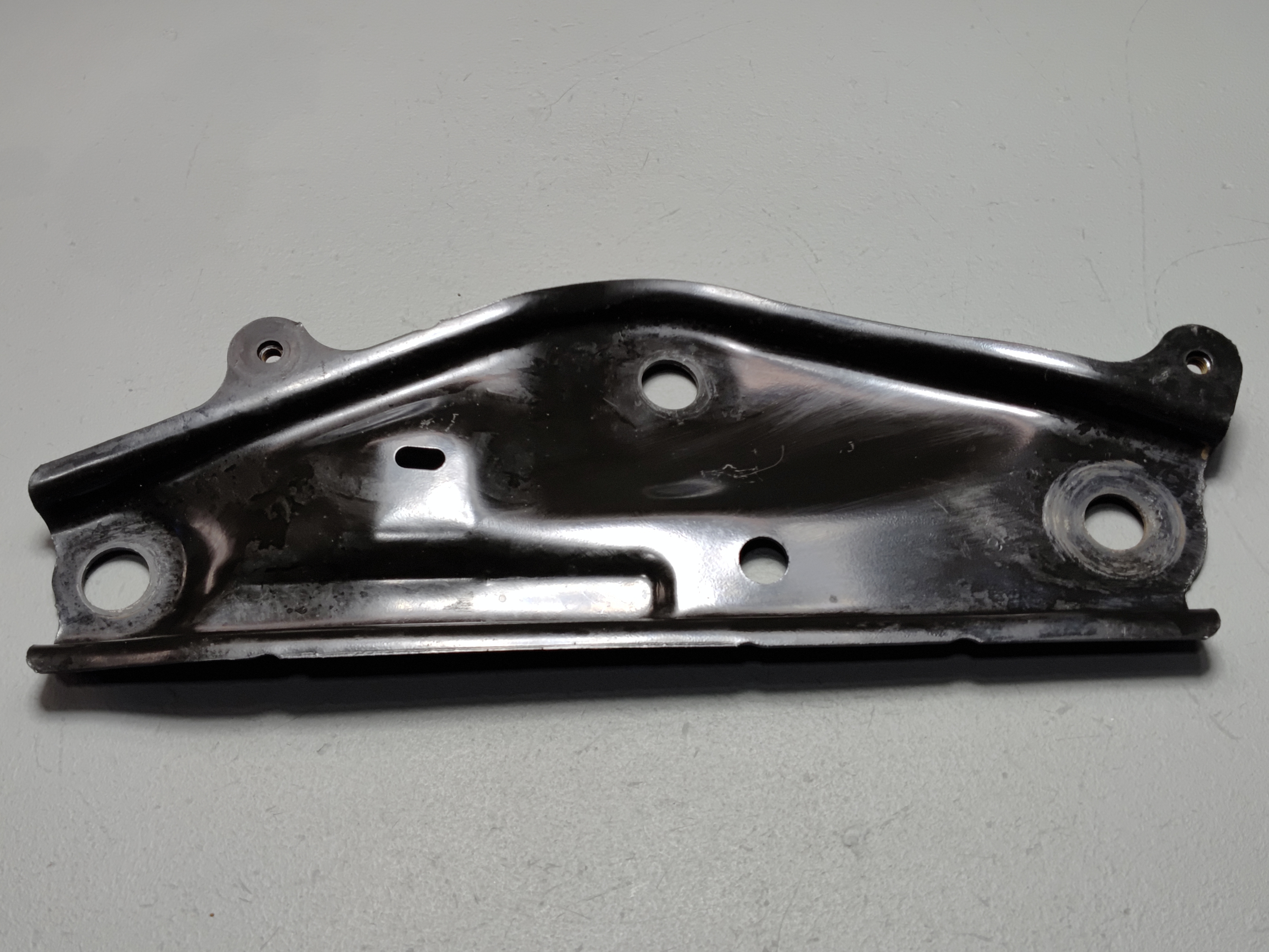 2019-2025 TOYOTA RAV4 FRONT SUSPENSION PASSENGER SIDE REINFORCEMENT BRACE OEM