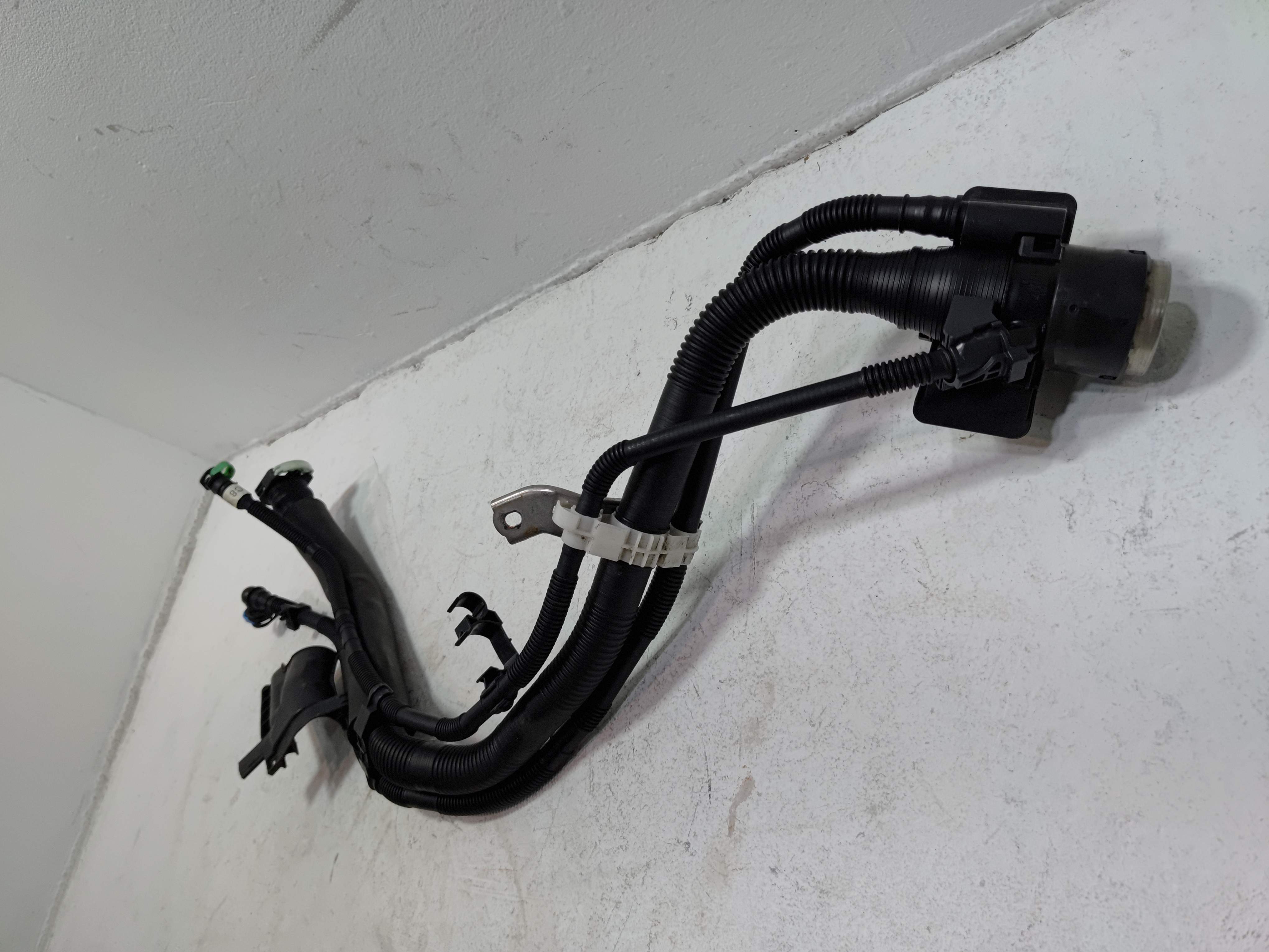 2019-2025 TOYOTA RAV4 2.5L FUEL GAS TANK FILLER NECK HOSE TUBE PIPE OEM