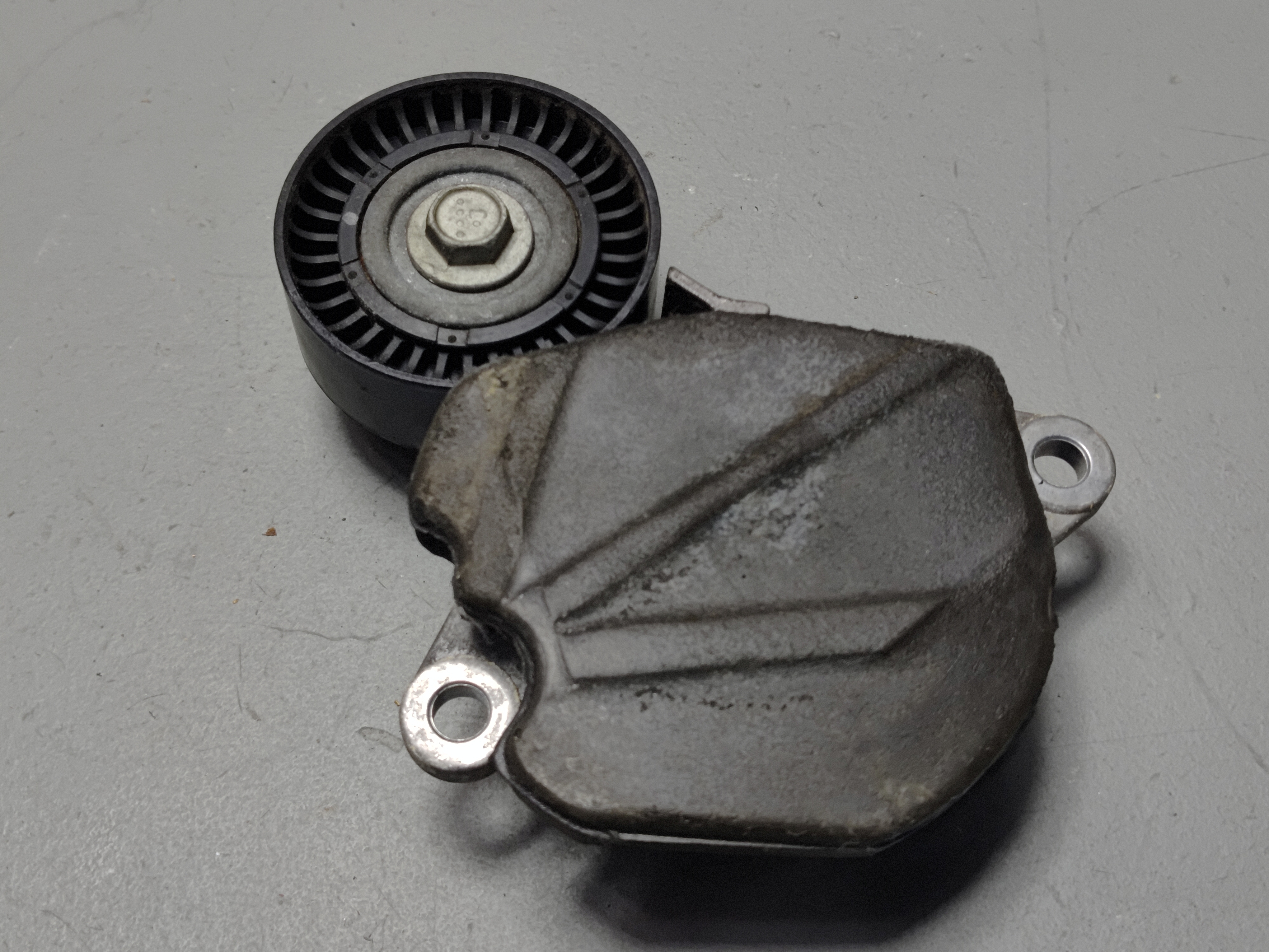 2019-2025 TOYOTA RAV4 2.5L ENGINE MOTOR ACCESSORY DRIVE BELT TENSIONER OEM