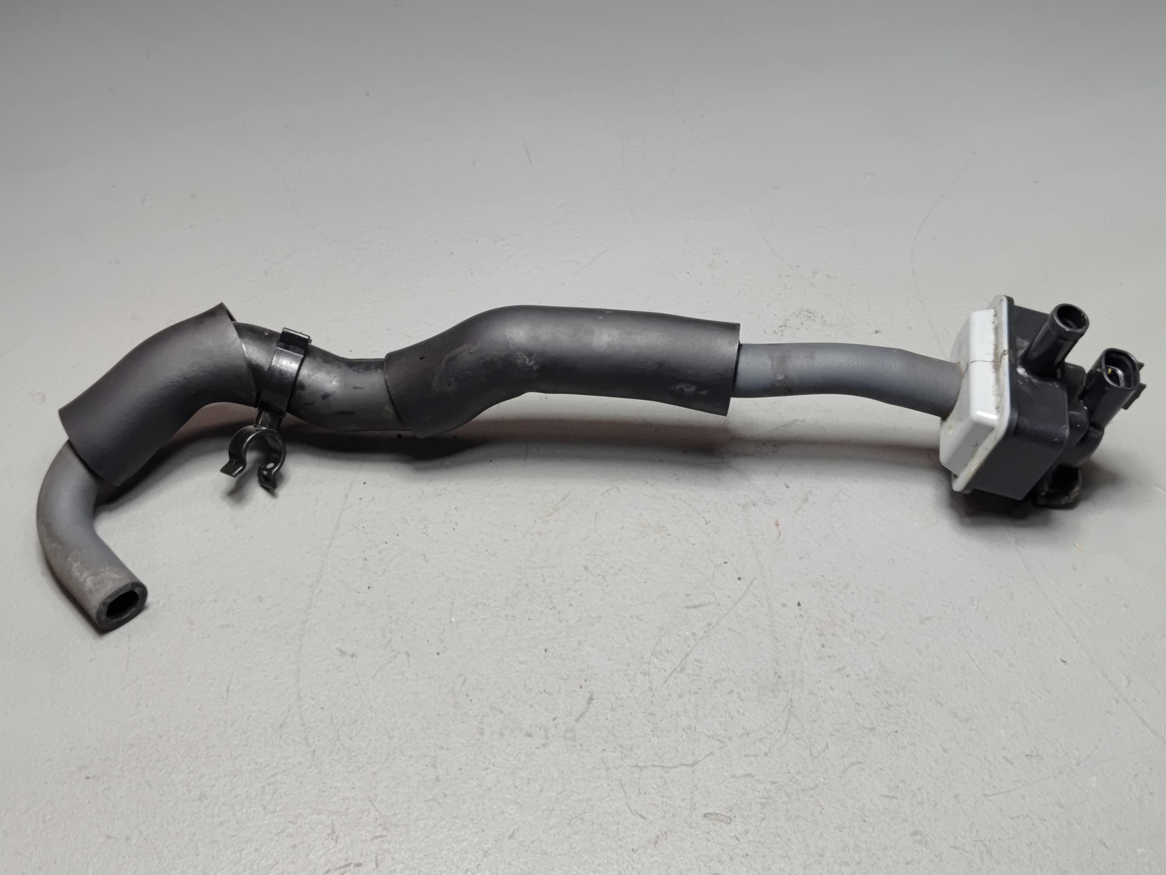 2019-2023 TOYOTA RAV4 VACUUM VALVE VAPOT PURGE SOLENOID SENSOR OEM