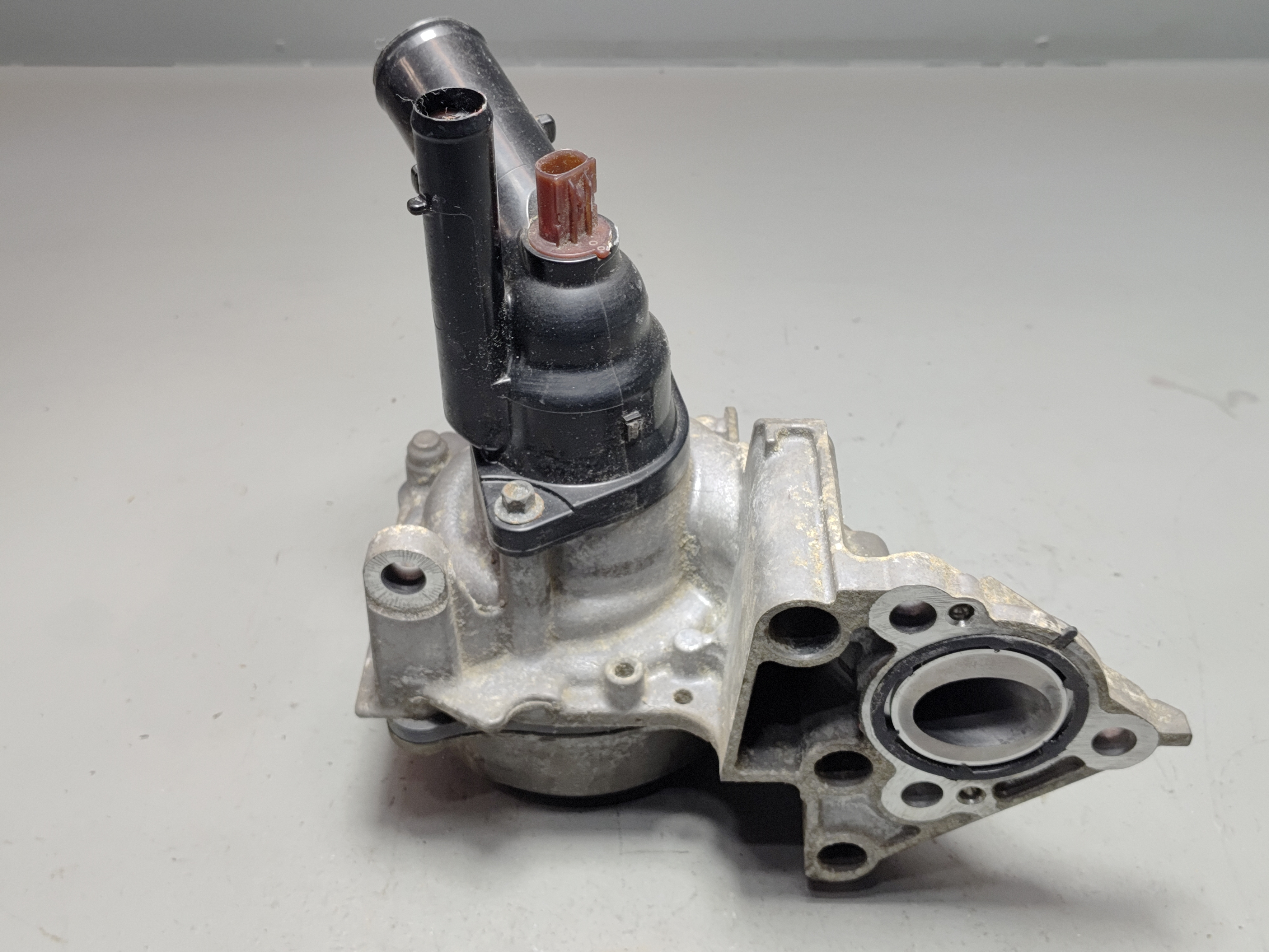 2019-2025 TOYOTA RAV4 2.5L ENGINE COOLANT WATER PUMP HOUSING OEM
