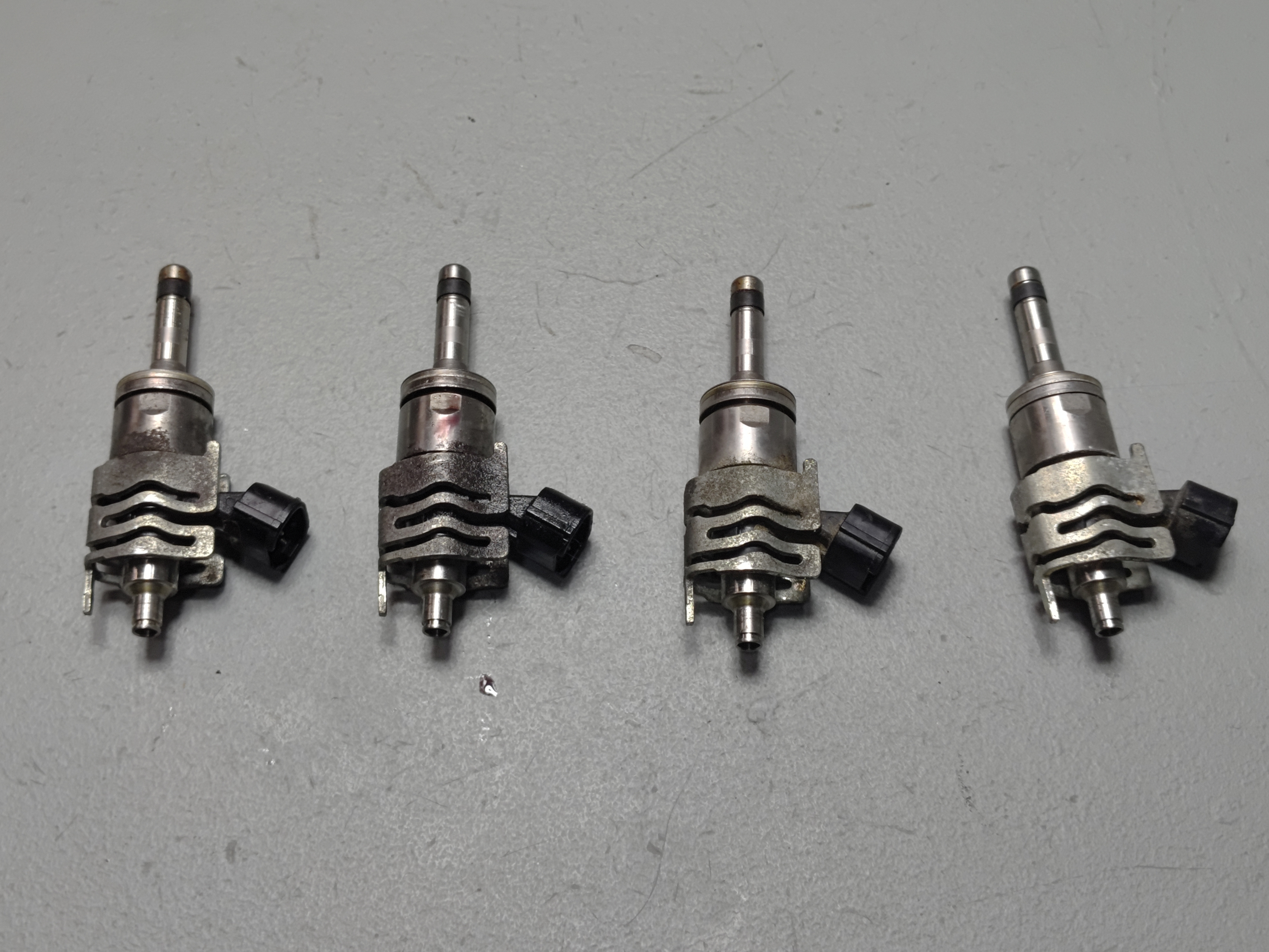 2019-2025 Toyota RAV4 Engine Fuel Injectors Set of 4 Pcs OEM