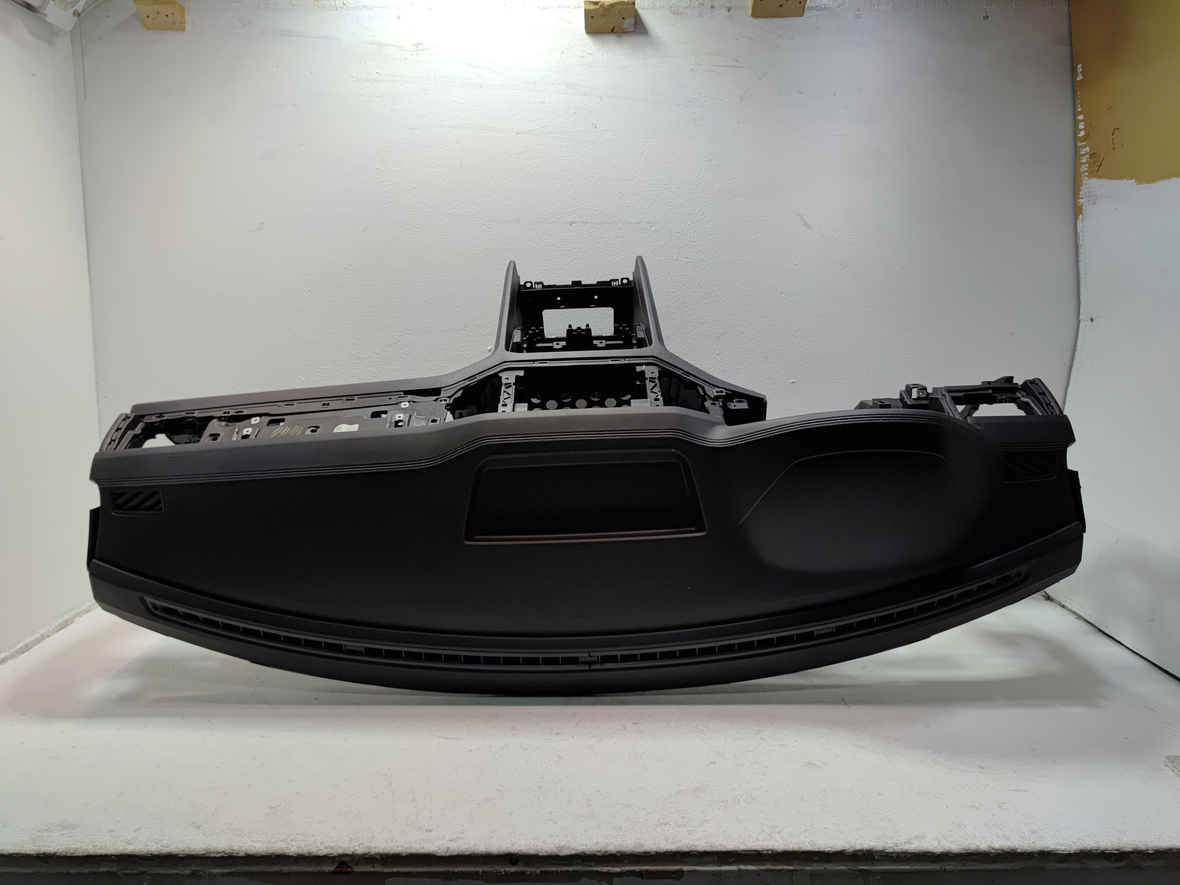 2020-2023 VOLKSWAGEN ATLAS FRONT DASH DASHBOARD INSTRUMENT PANEL OEM