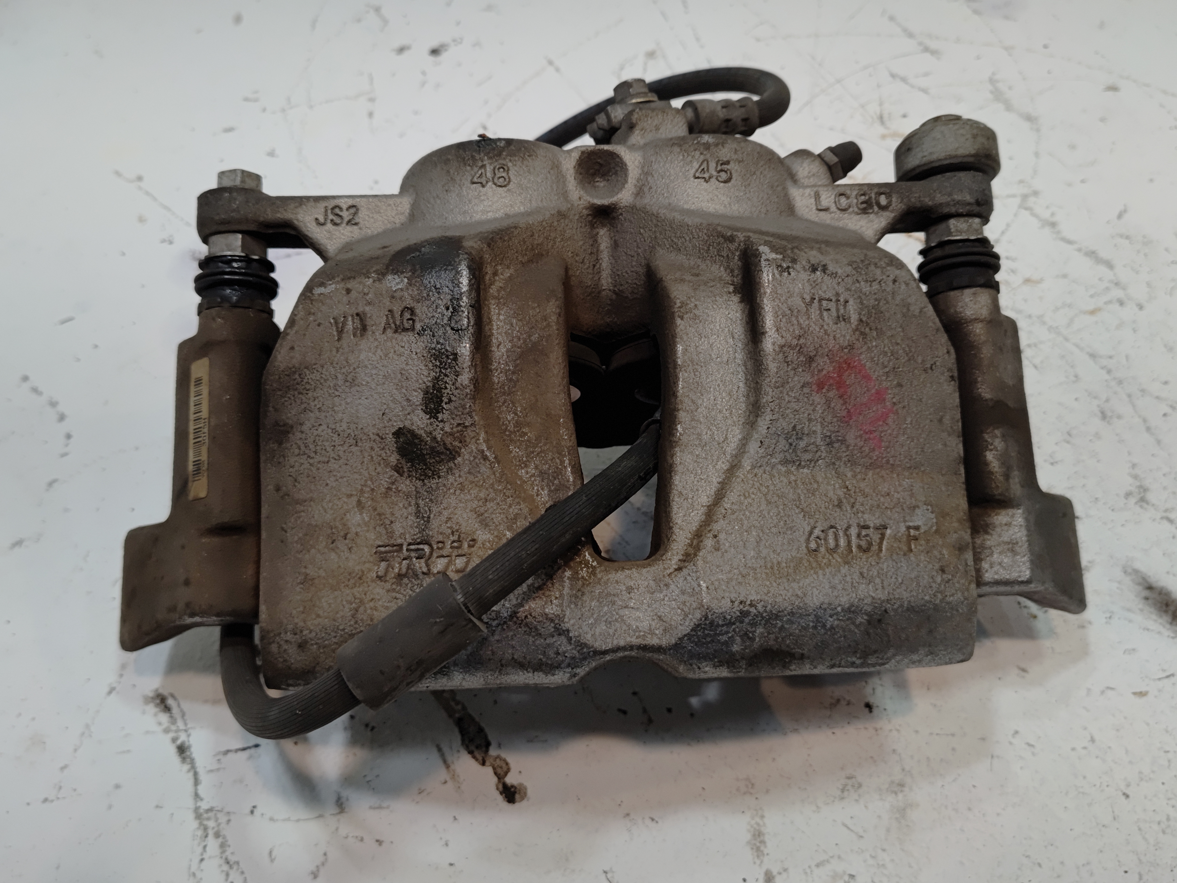 2018-2025 VOLKSWAGEN ATLAS FRONT LEFT DRIVER SIDE DISC BRAKE CALIPER OEM