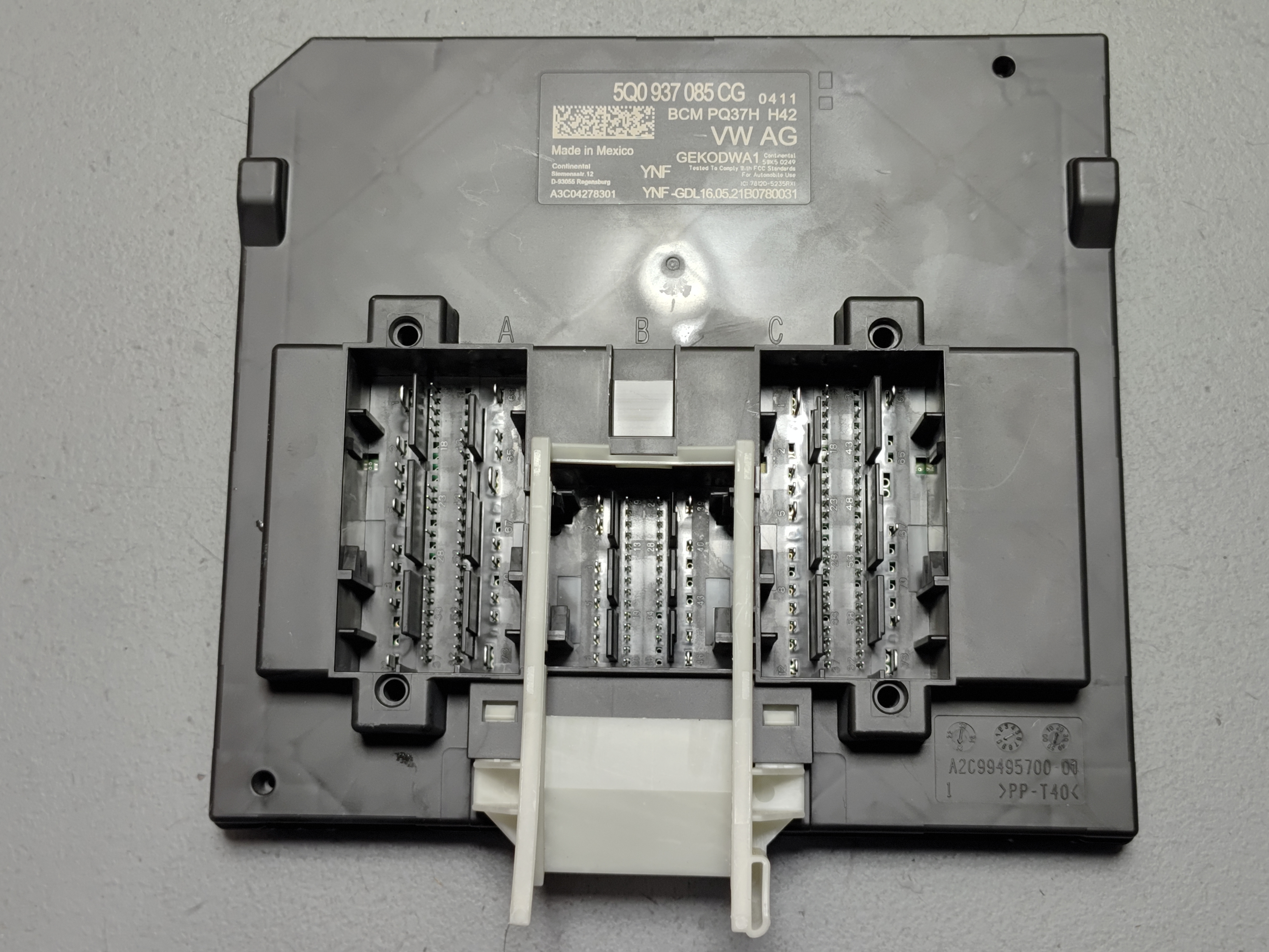 2021 Volkswagen Atlas Body Control Module BCM OEM