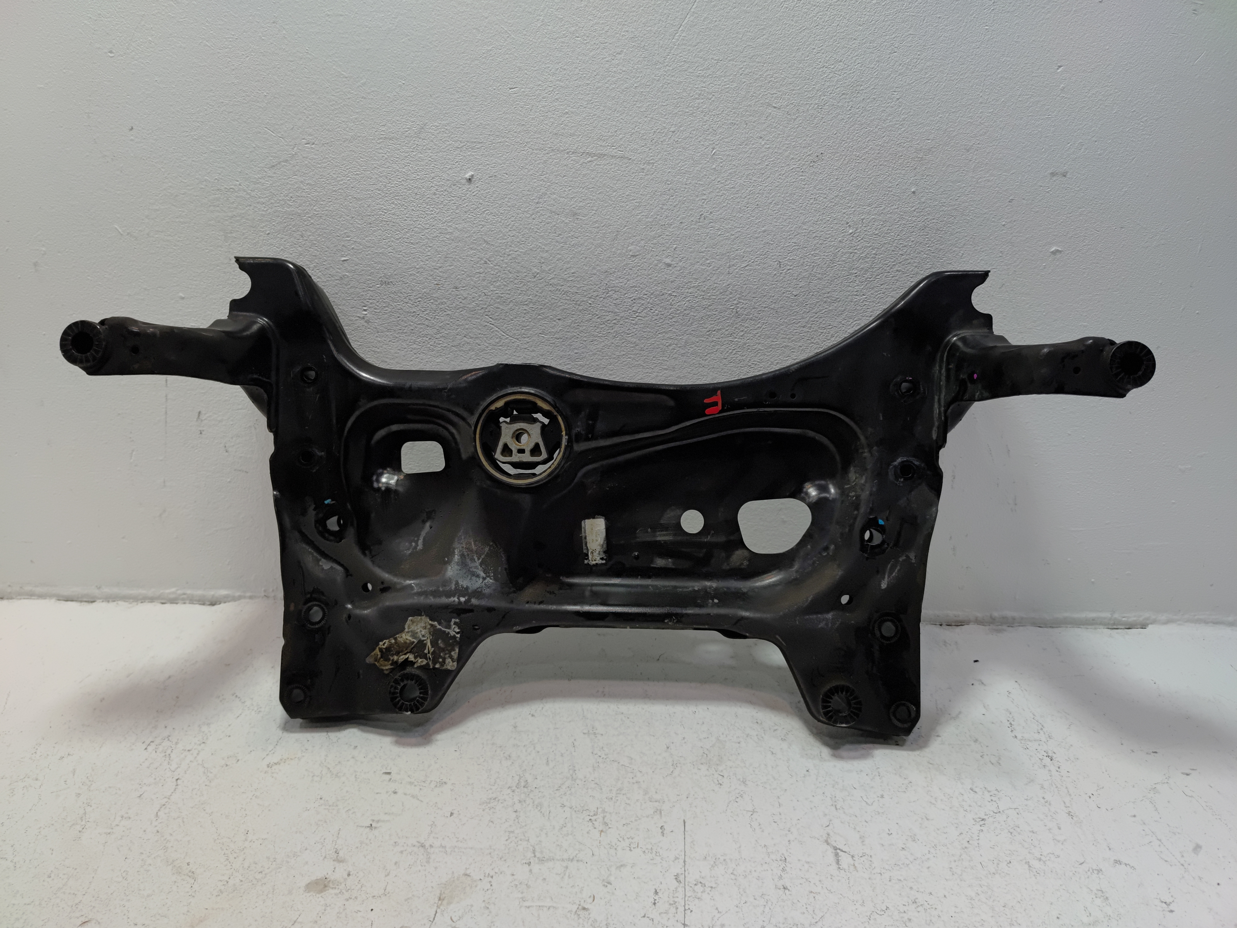 20-24 Volkswagen Atlas Sport Cross Front SubFrame Cross-Member Engine Cradle OEM