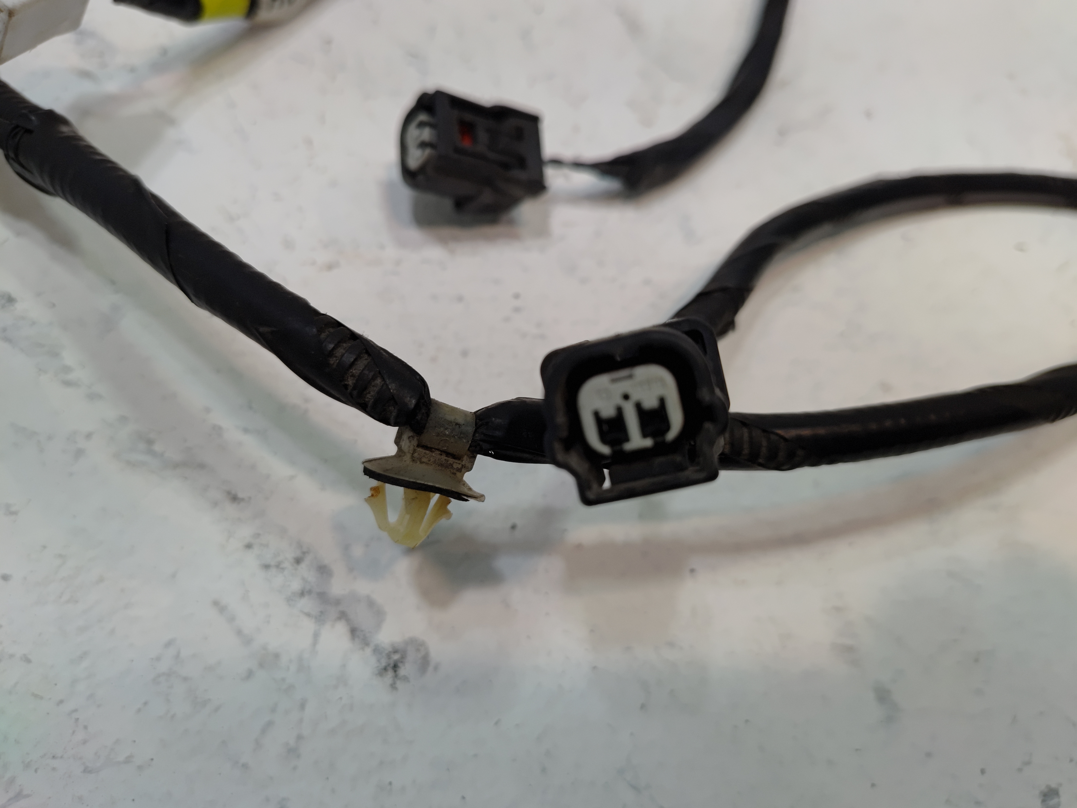 16-18 HONDA PILOT EX-L REAR BUMPER PASSENGER SIDE CABLE WIRE WIRING HARNESS OEM