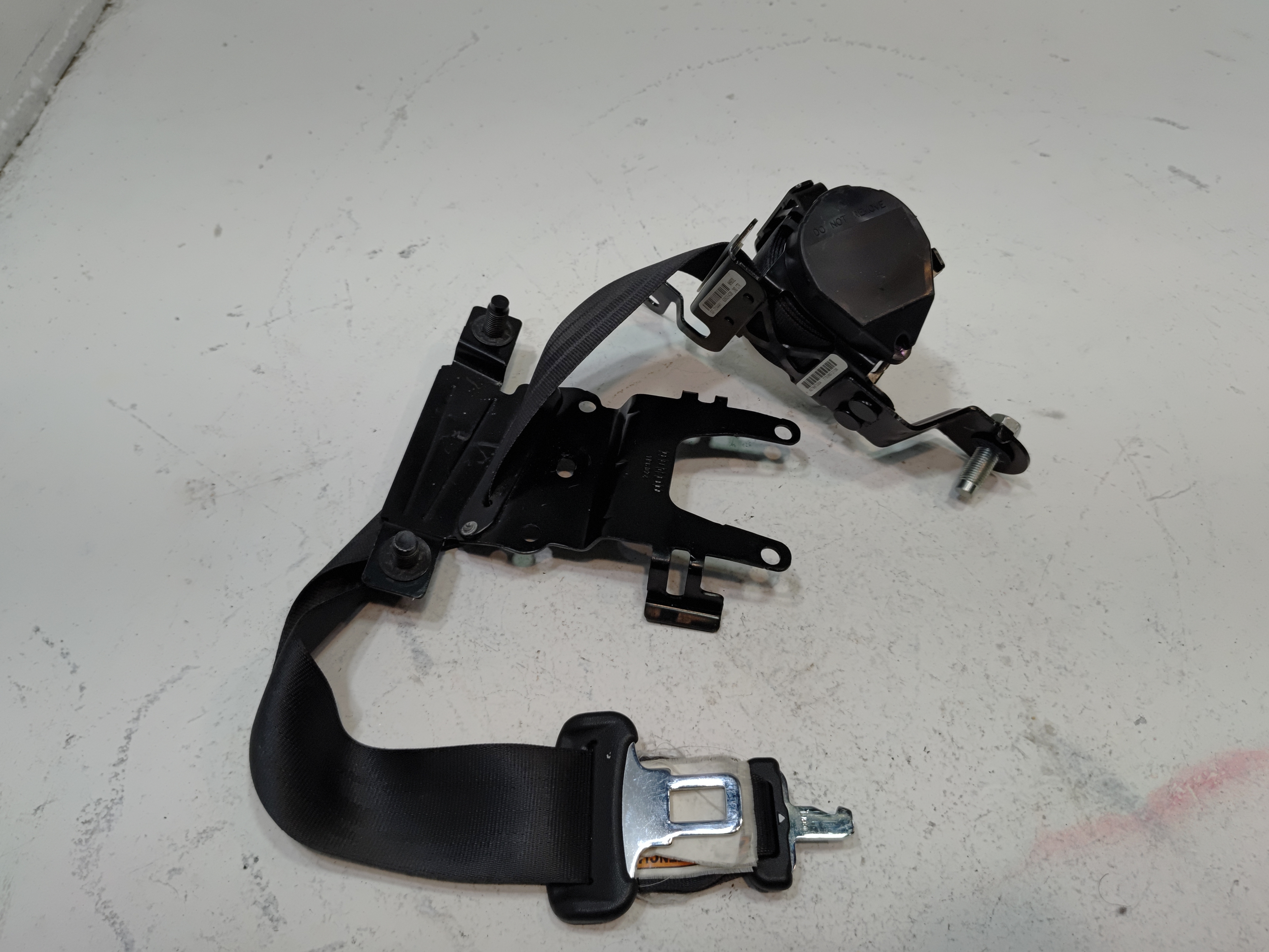 2016-22 Honda Pilot Rear Second 2nd Row Center Seatbelt Seat Belt Retractor OEM