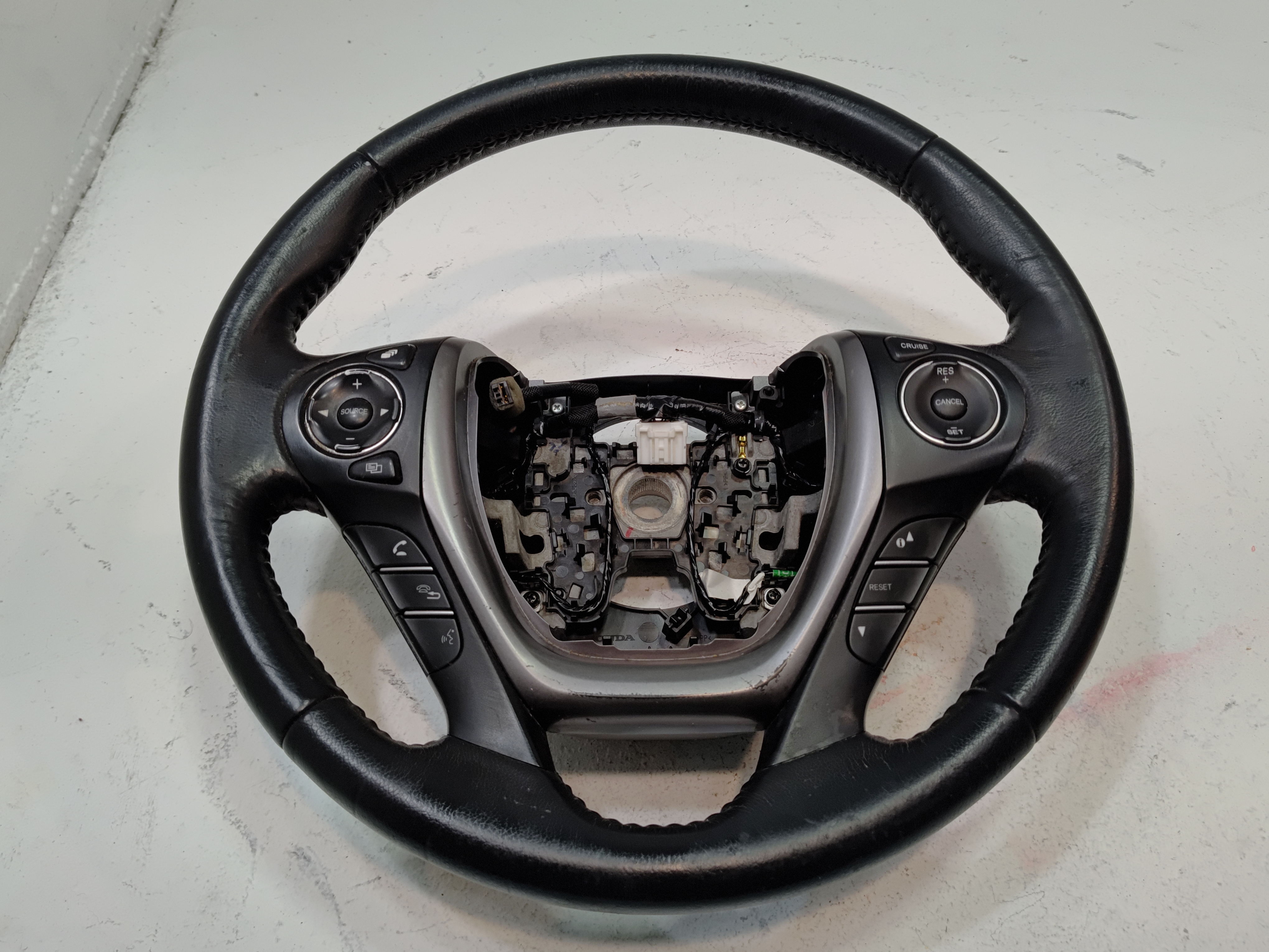 2016-2018 Honda Pilot EX-L Touring Leather Steering Wheel W/ Switch OEM Black
