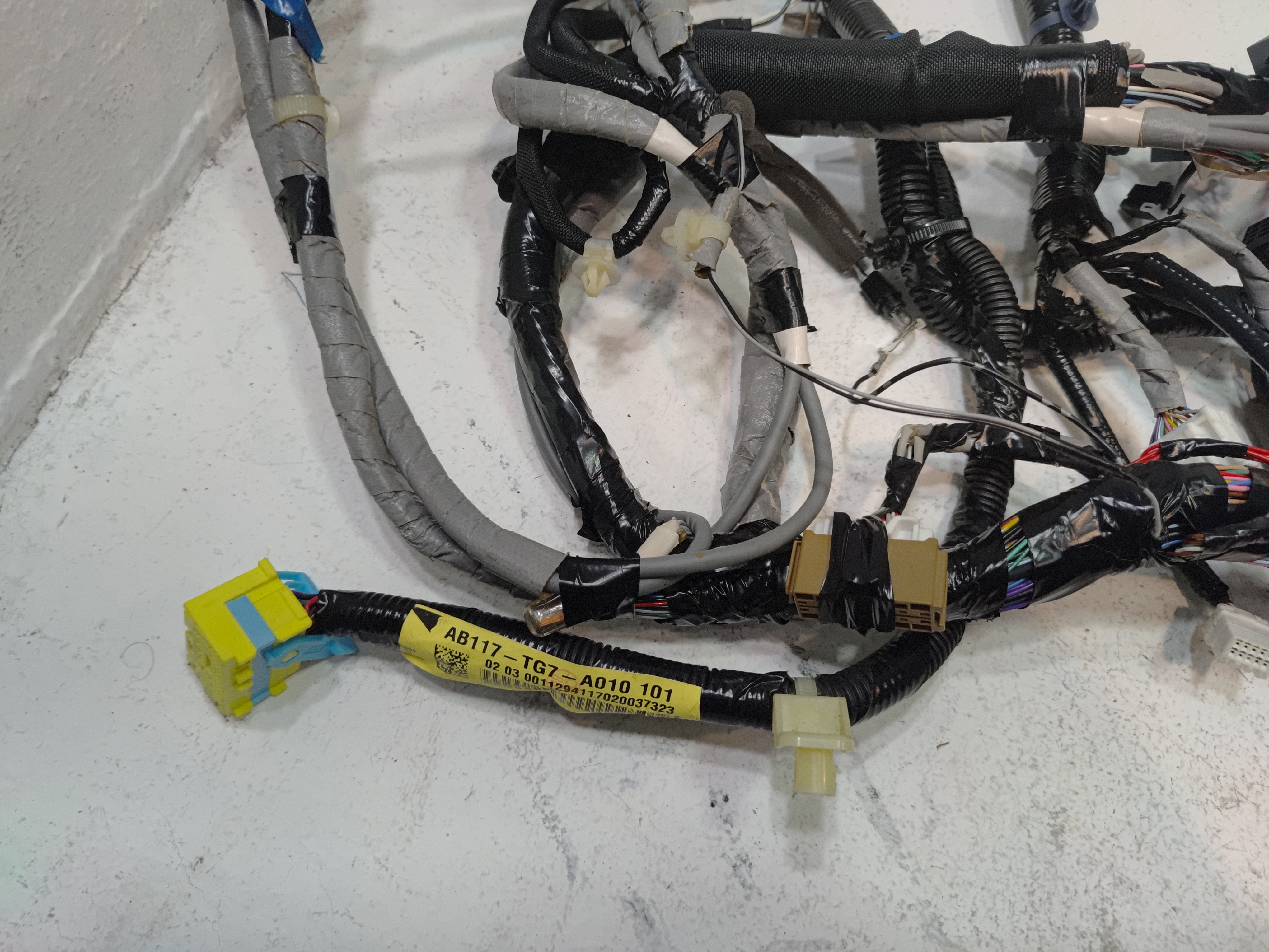 Honda Pilot EX-L Dash Dashboard Instrument Panel Wire Wiring Harness  2017-2018