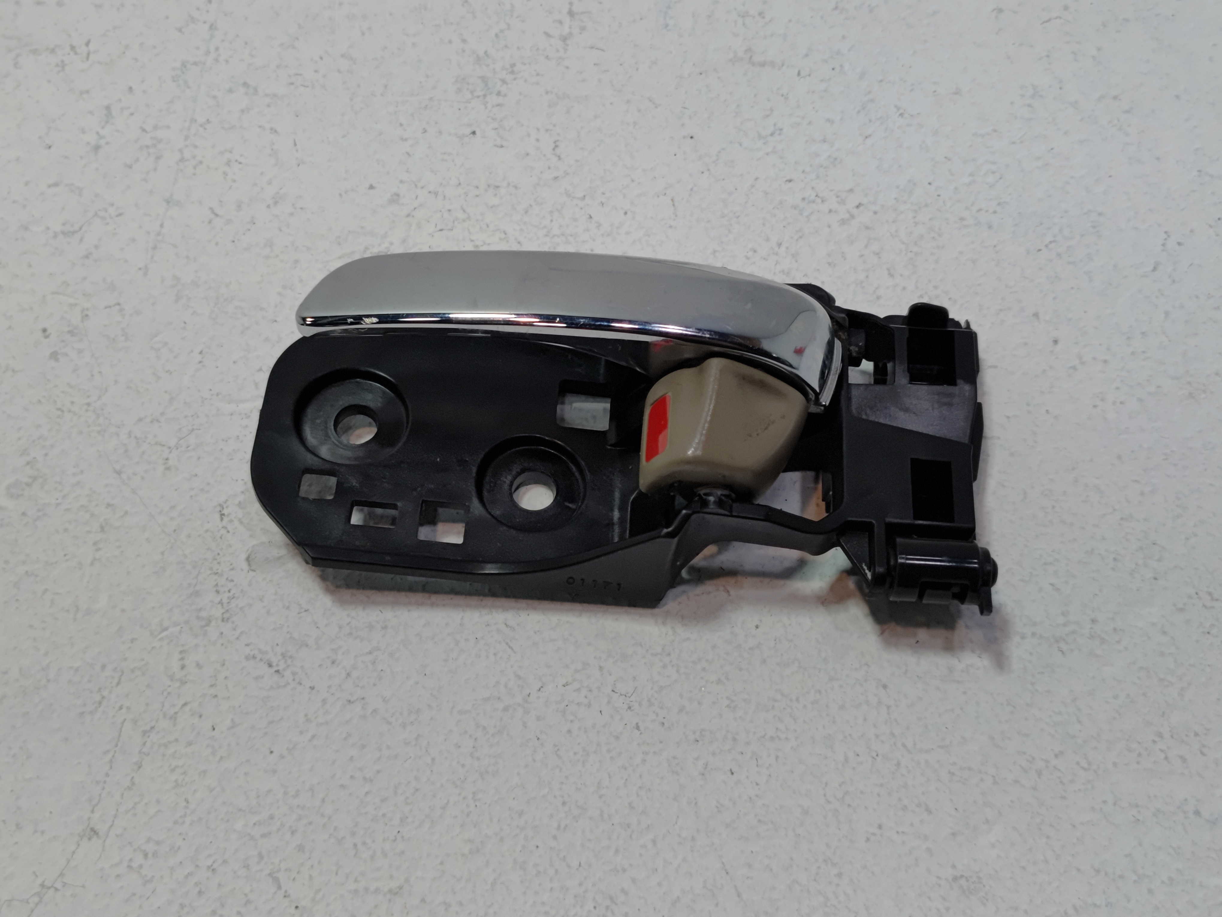 HONDA PILOT FRONT DRIVER SIDE INTERIOR DOOR HANDLE INNER BEIGE OEM 2016 - 2022